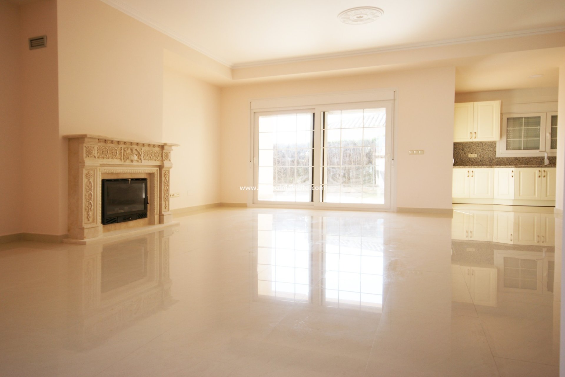 Resale - Villa -
Orihuela Costa - Cabo Roig