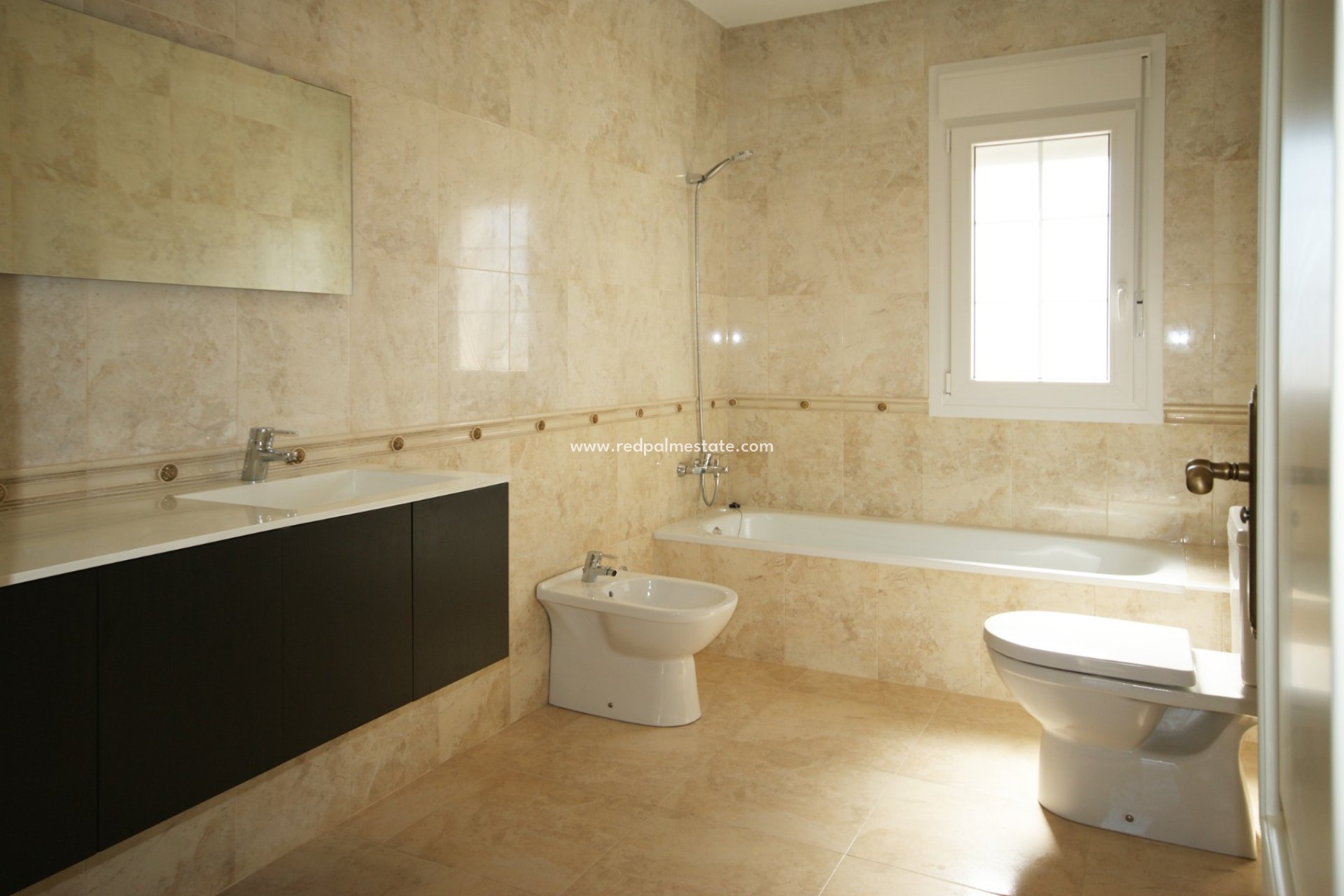 Resale - Villa -
Orihuela Costa - Cabo Roig