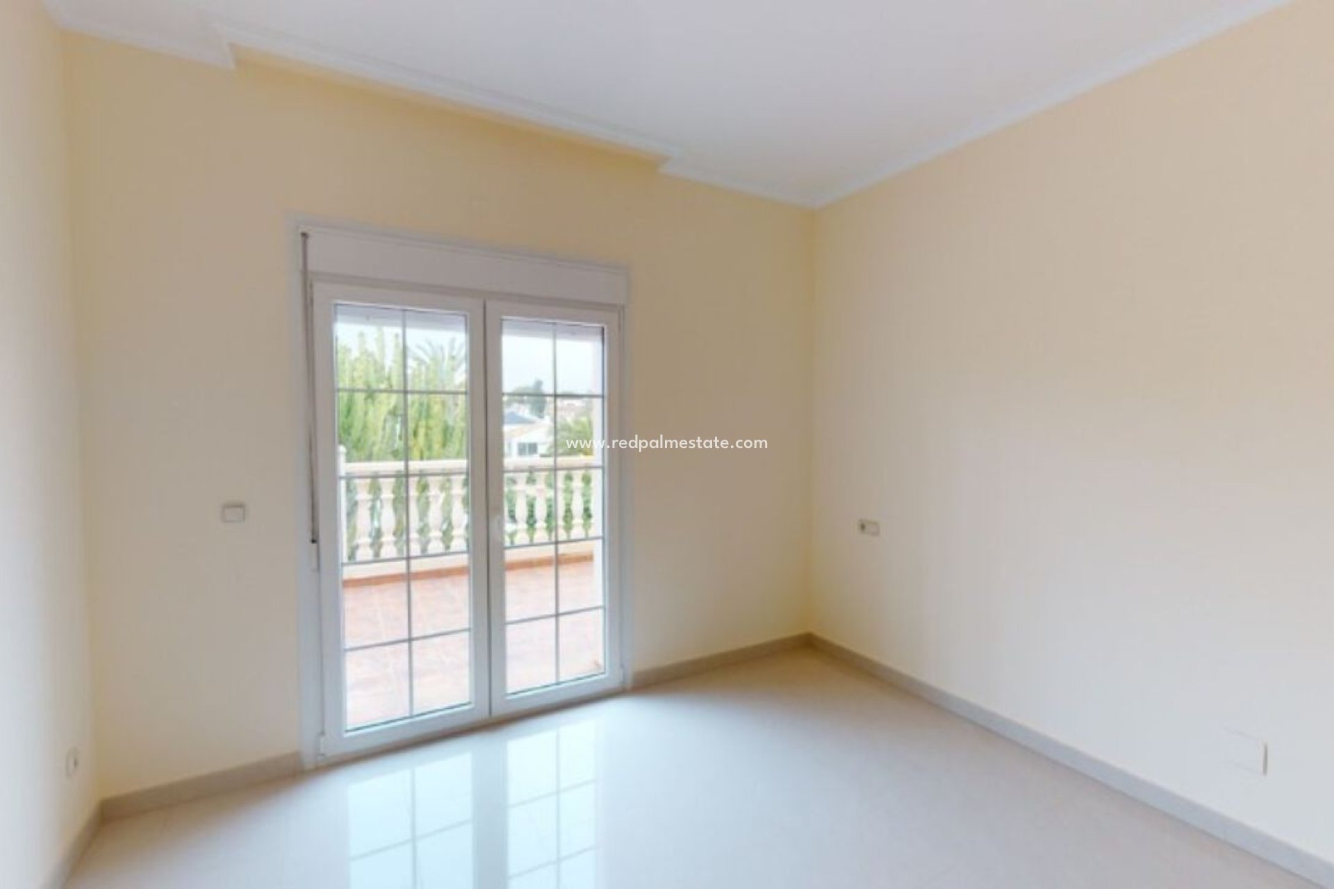 Resale - Villa -
Orihuela Costa - Cabo Roig