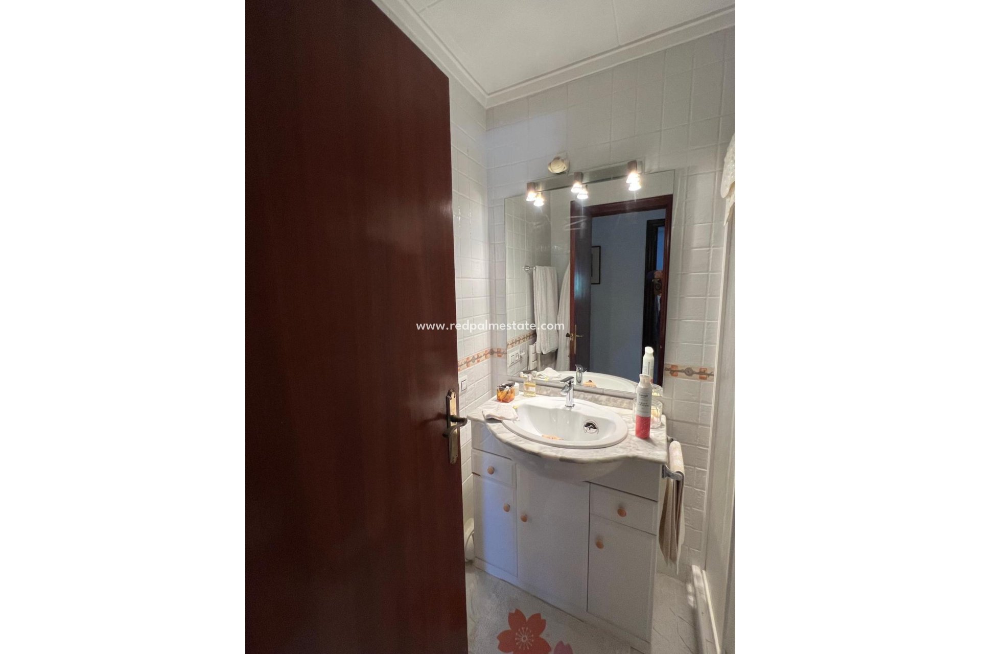 Resale - Villa -
Orihuela Costa - Cabo Roig