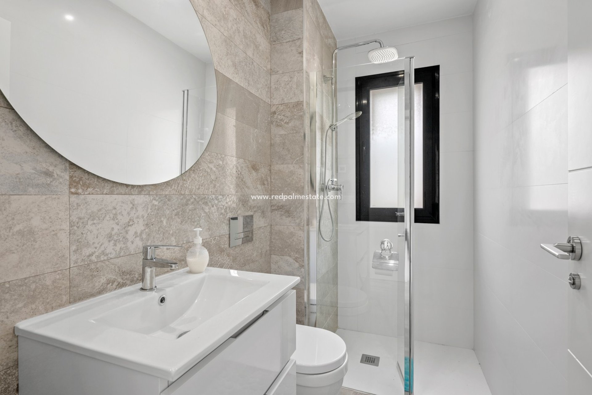 Resale - Villa -
Orihuela Costa - Cabo Roig