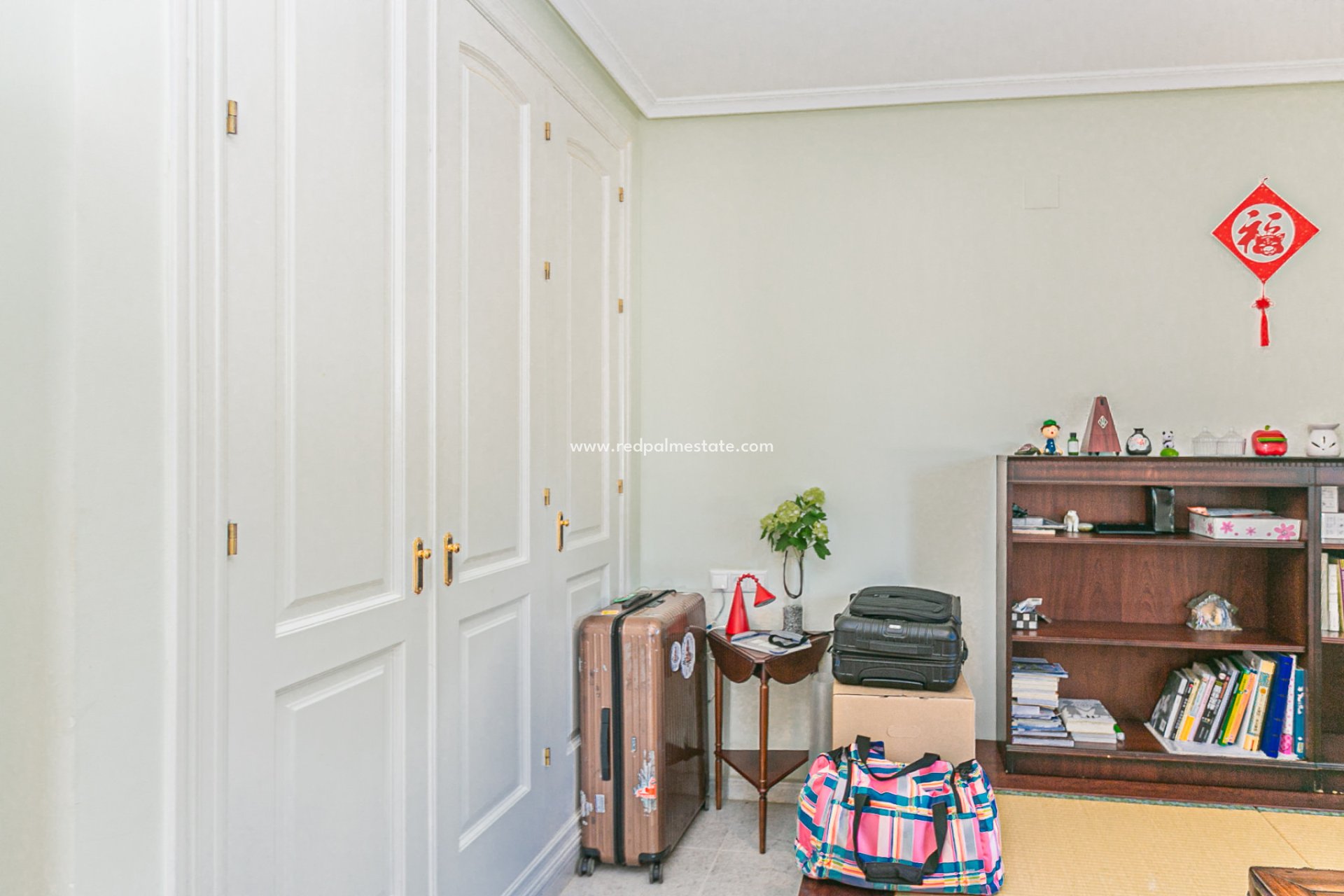 Resale - Villa -
Orihuela Costa - Campoamor