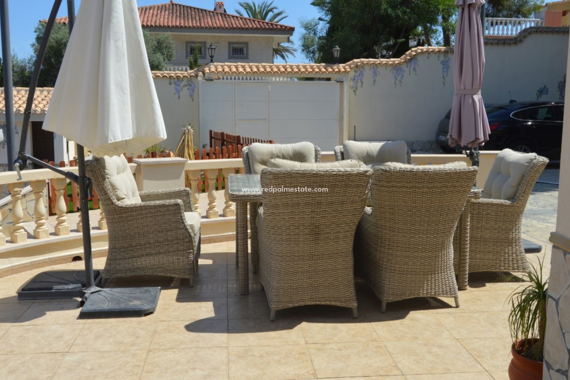 Resale - Villa -
Orihuela Costa - Costa Blanca