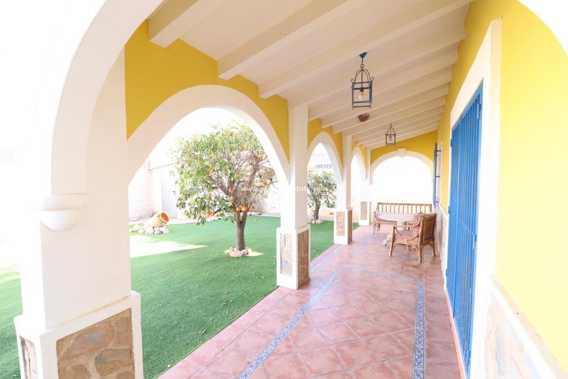 Resale - Villa -
Orihuela Costa - Costa Blanca