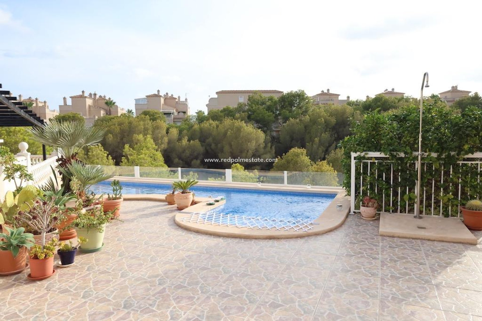 Resale - Villa -
Orihuela Costa - Costa Blanca