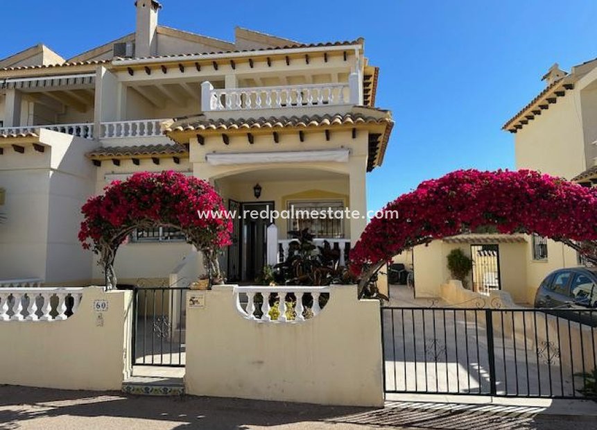 Resale - Villa -
Orihuela Costa - Costa Blanca