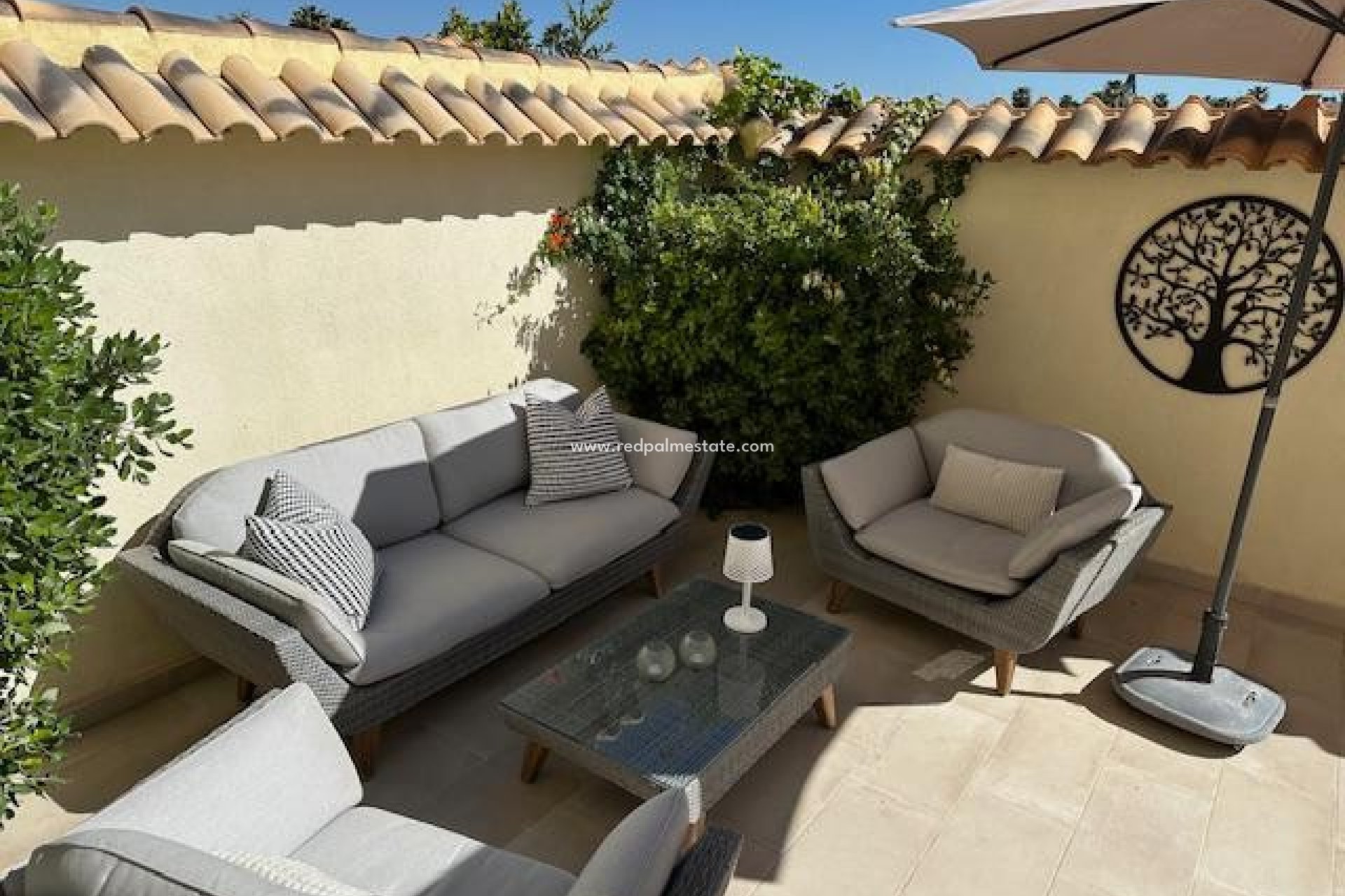 Resale - Villa -
Orihuela Costa - Costa Blanca