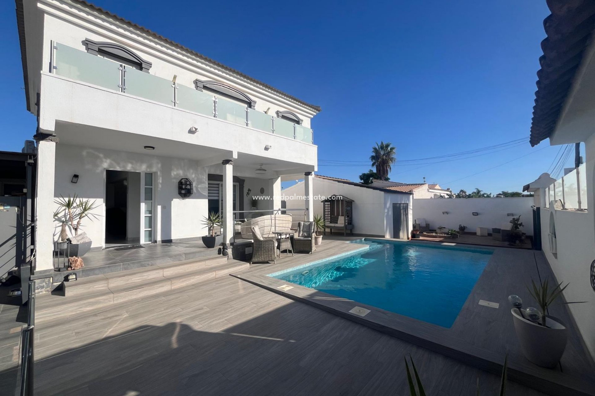 Resale - Villa -
Orihuela Costa - Costa Blanca