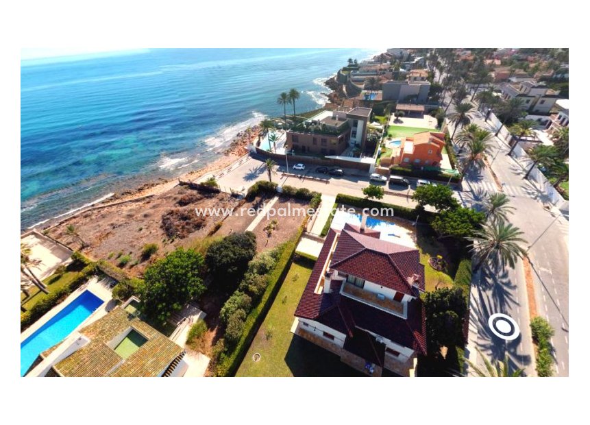 Resale - Villa -
Orihuela Costa - Costa Blanca