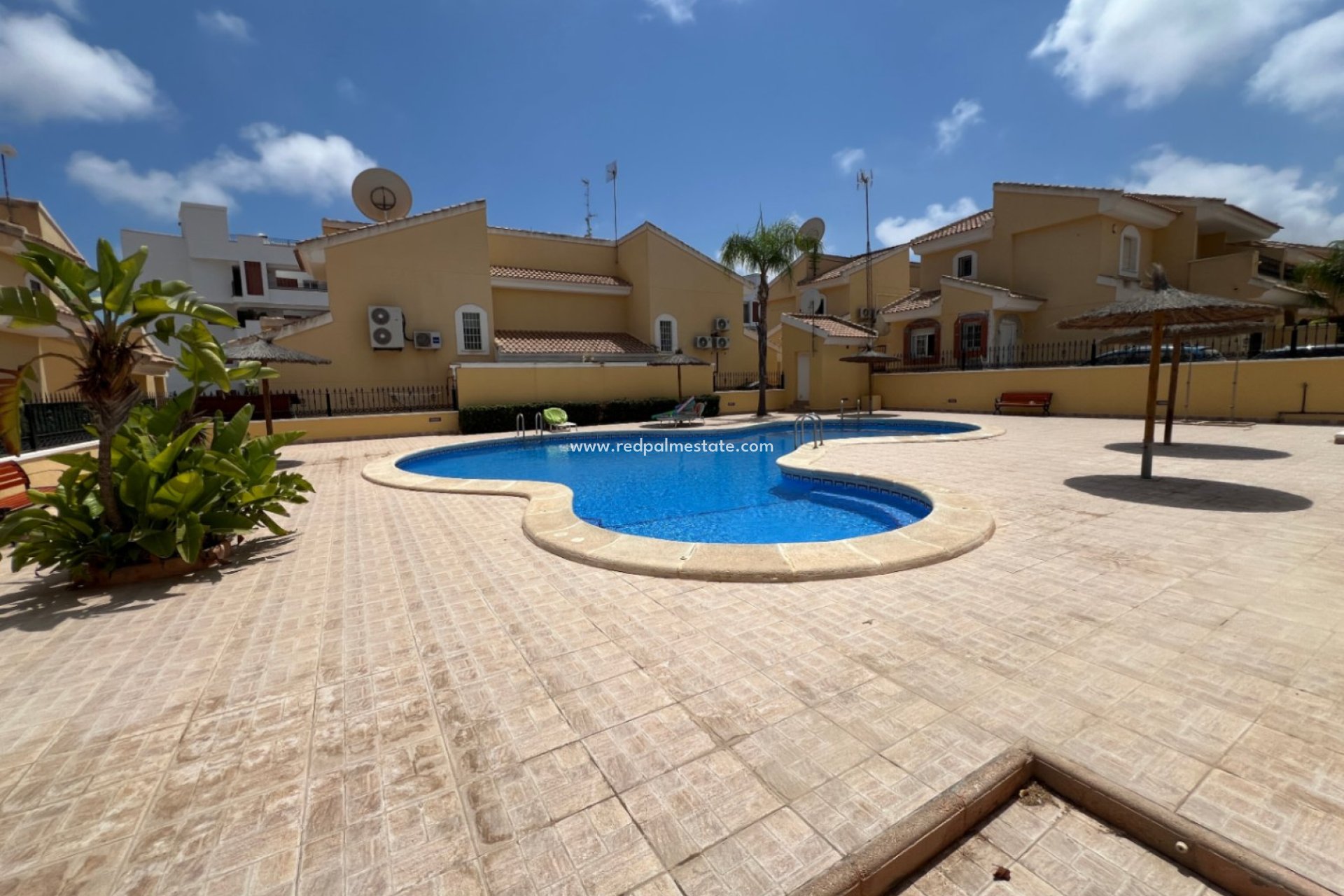 Resale - Villa -
Orihuela Costa - Costa Blanca