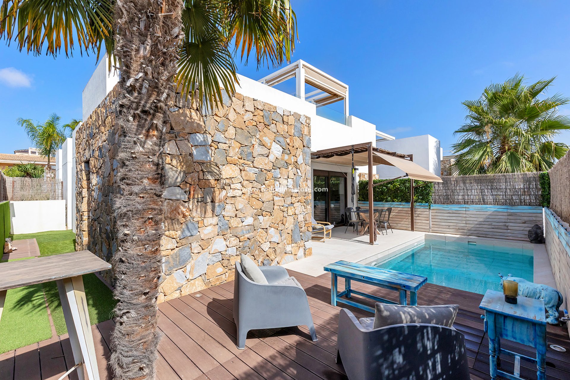 Resale - Villa -
Orihuela Costa - Costa Blanca