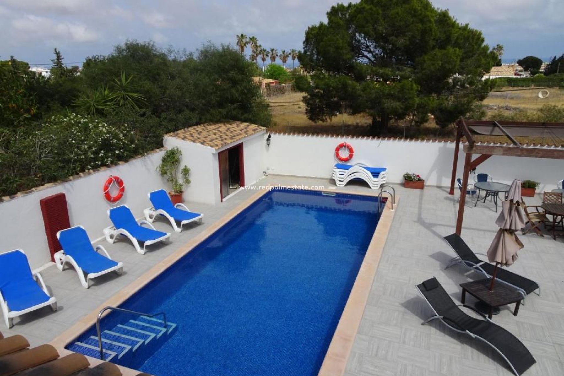 Resale - Villa -
Orihuela Costa - Costa Blanca