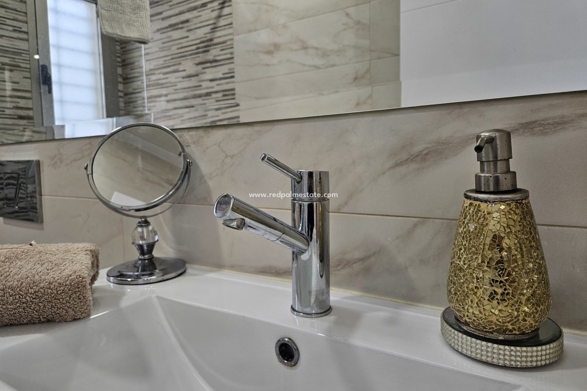 Resale - Villa -
Orihuela Costa - Costa Blanca