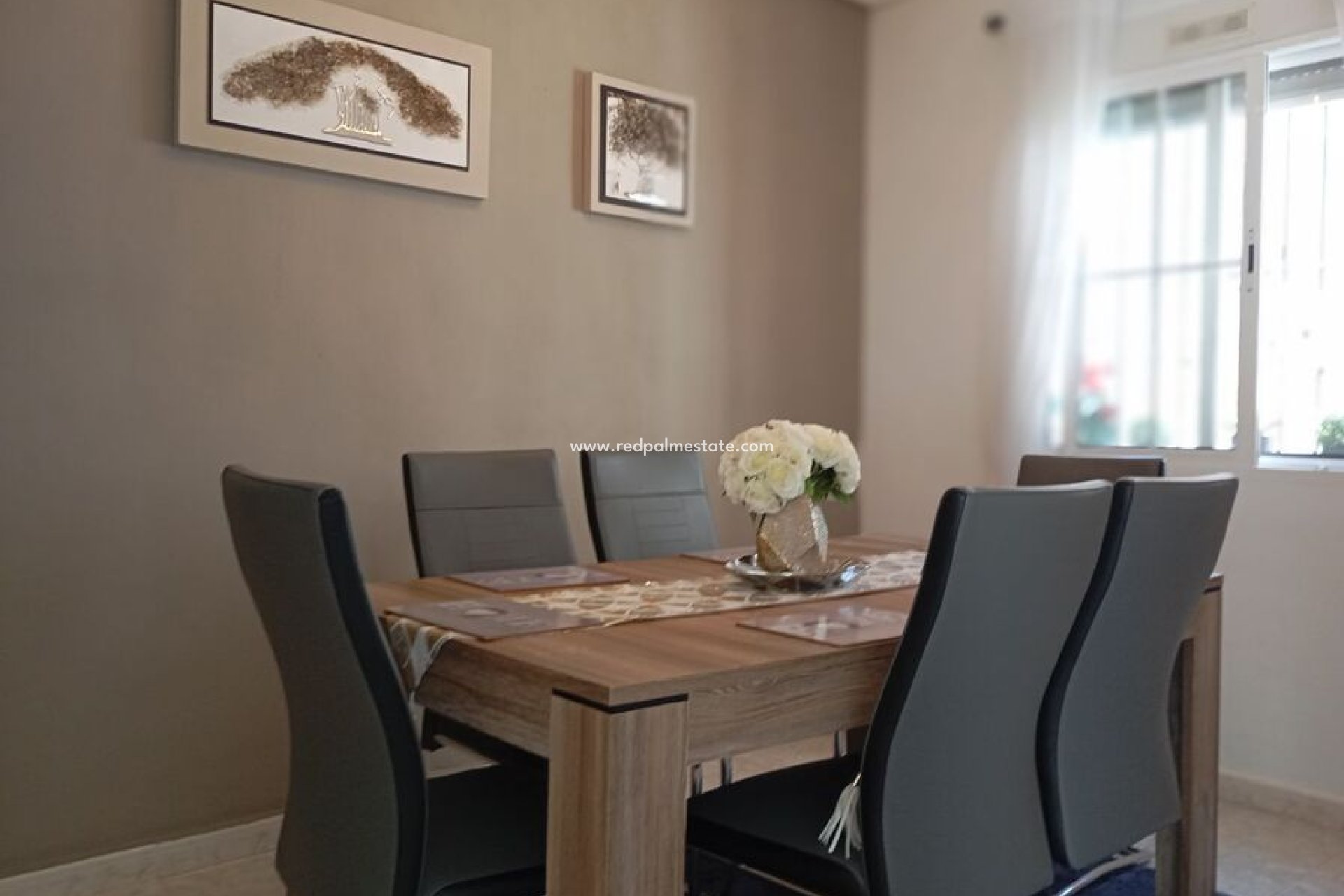 Resale - Villa -
Orihuela Costa - Costa Blanca