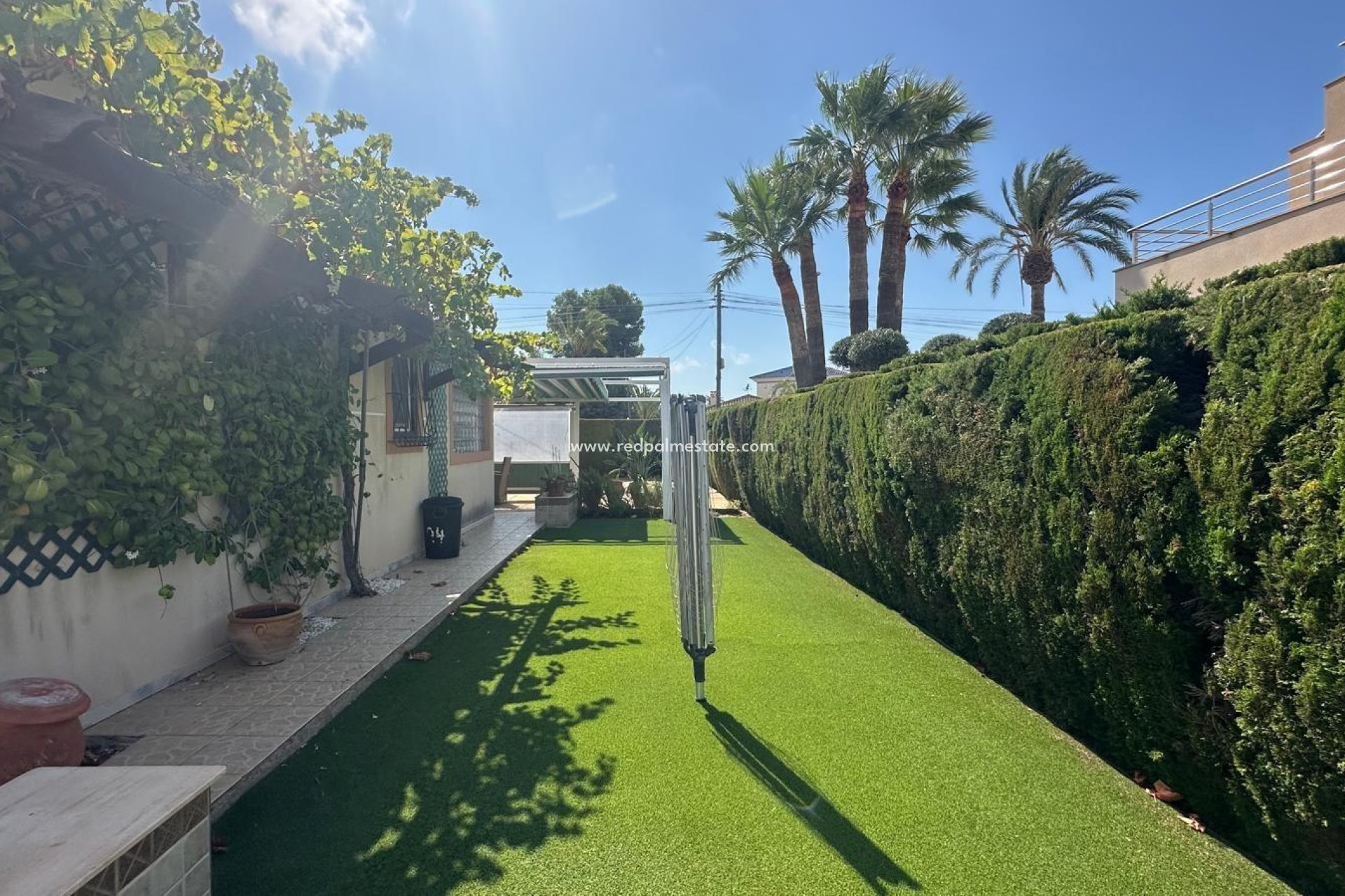 Resale - Villa -
Orihuela Costa - Costa Blanca