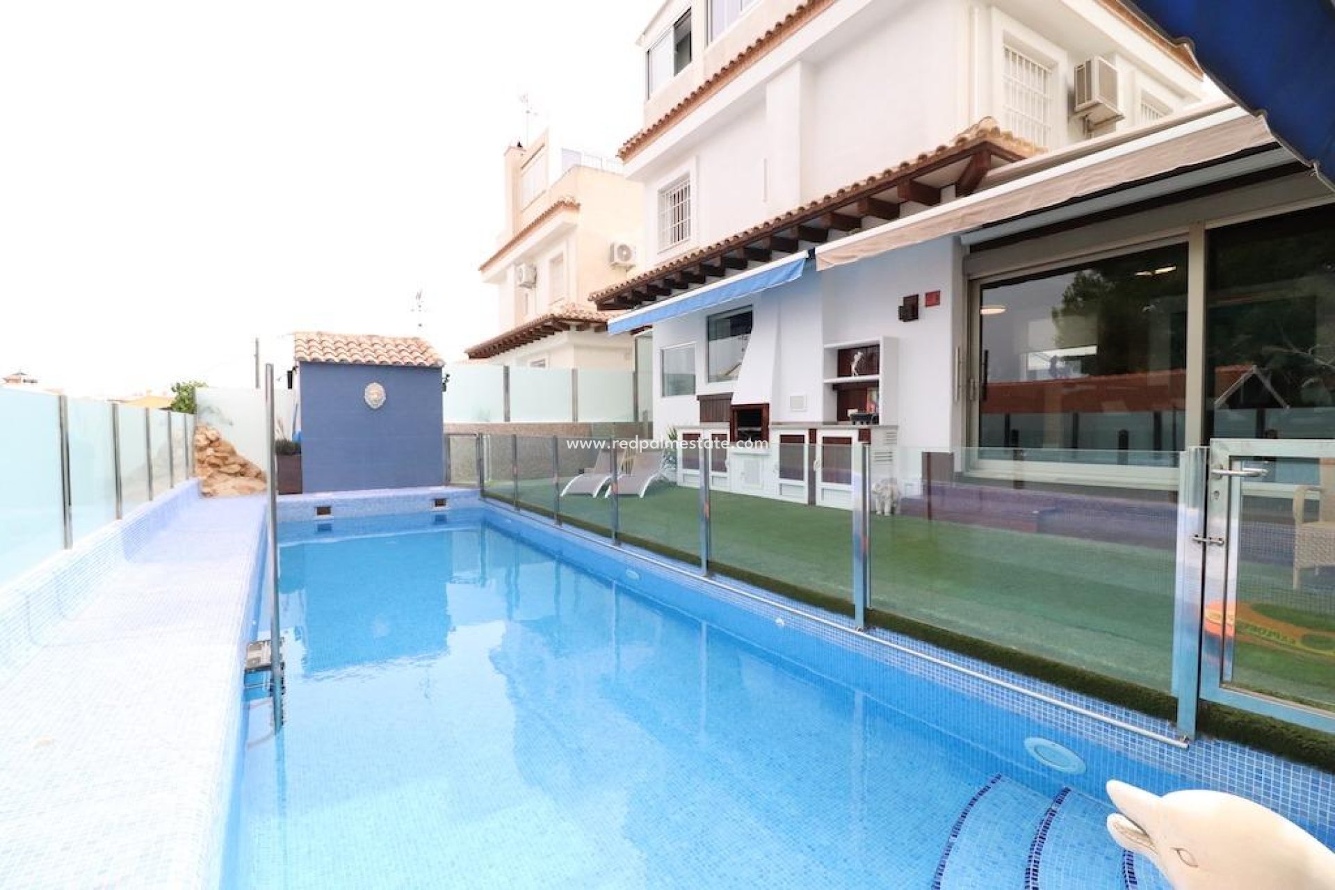 Resale - Villa -
Orihuela Costa - Costa Blanca