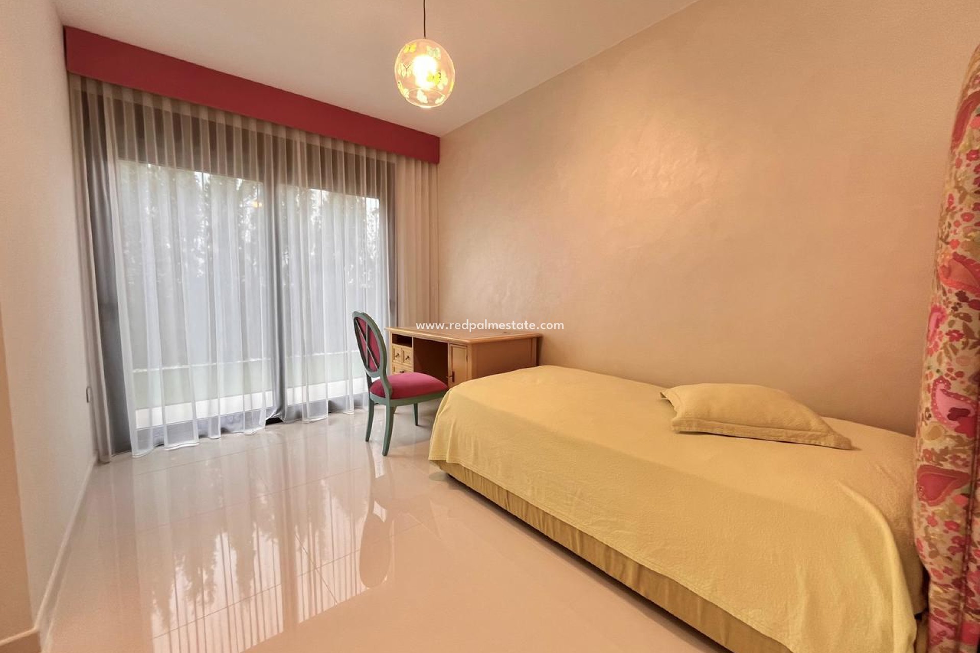 Resale - Villa -
Orihuela Costa - Dehesa de campoamor