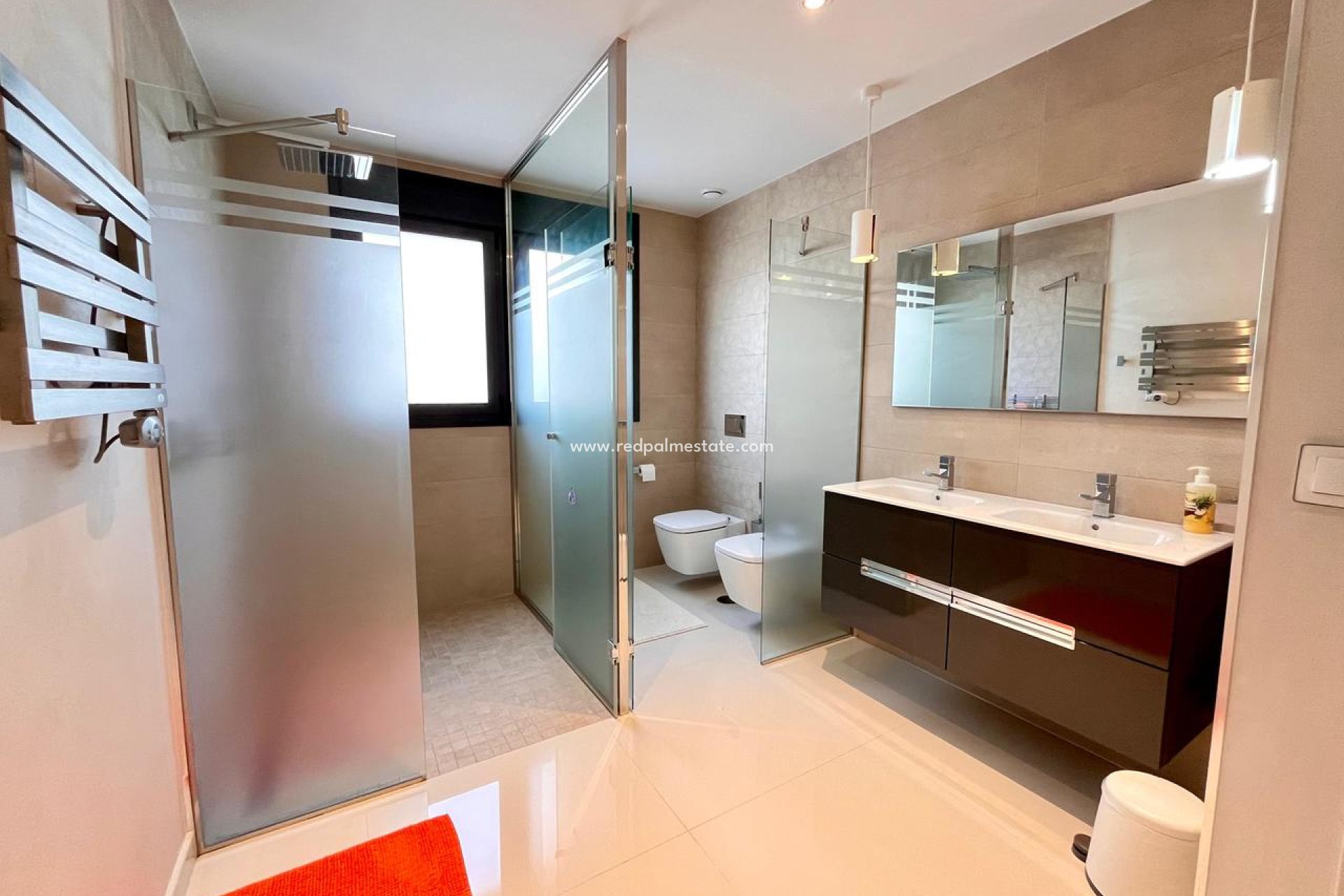 Resale - Villa -
Orihuela Costa - Dehesa de campoamor