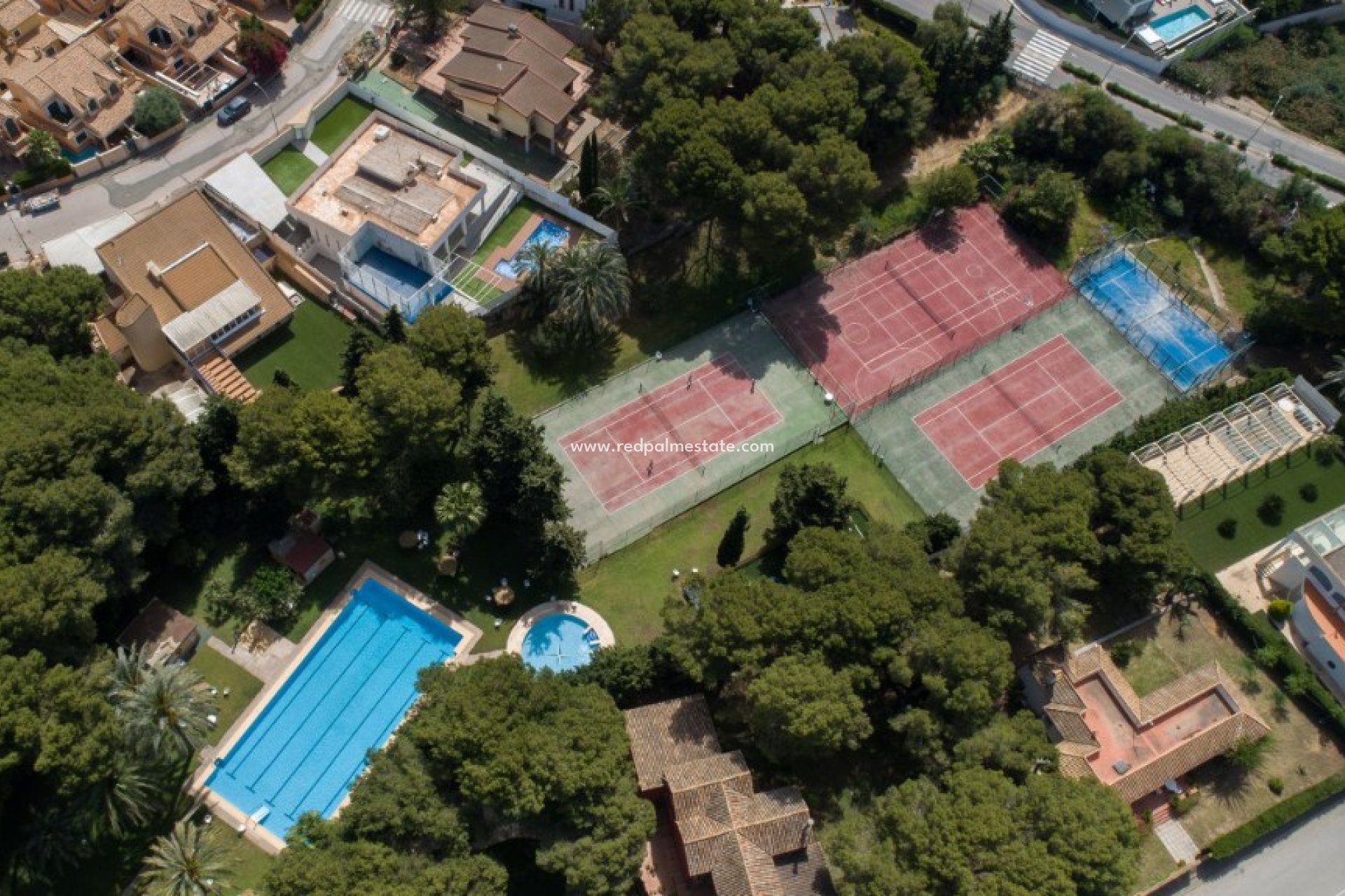 Resale - Villa -
Orihuela Costa - Dehesa de campoamor