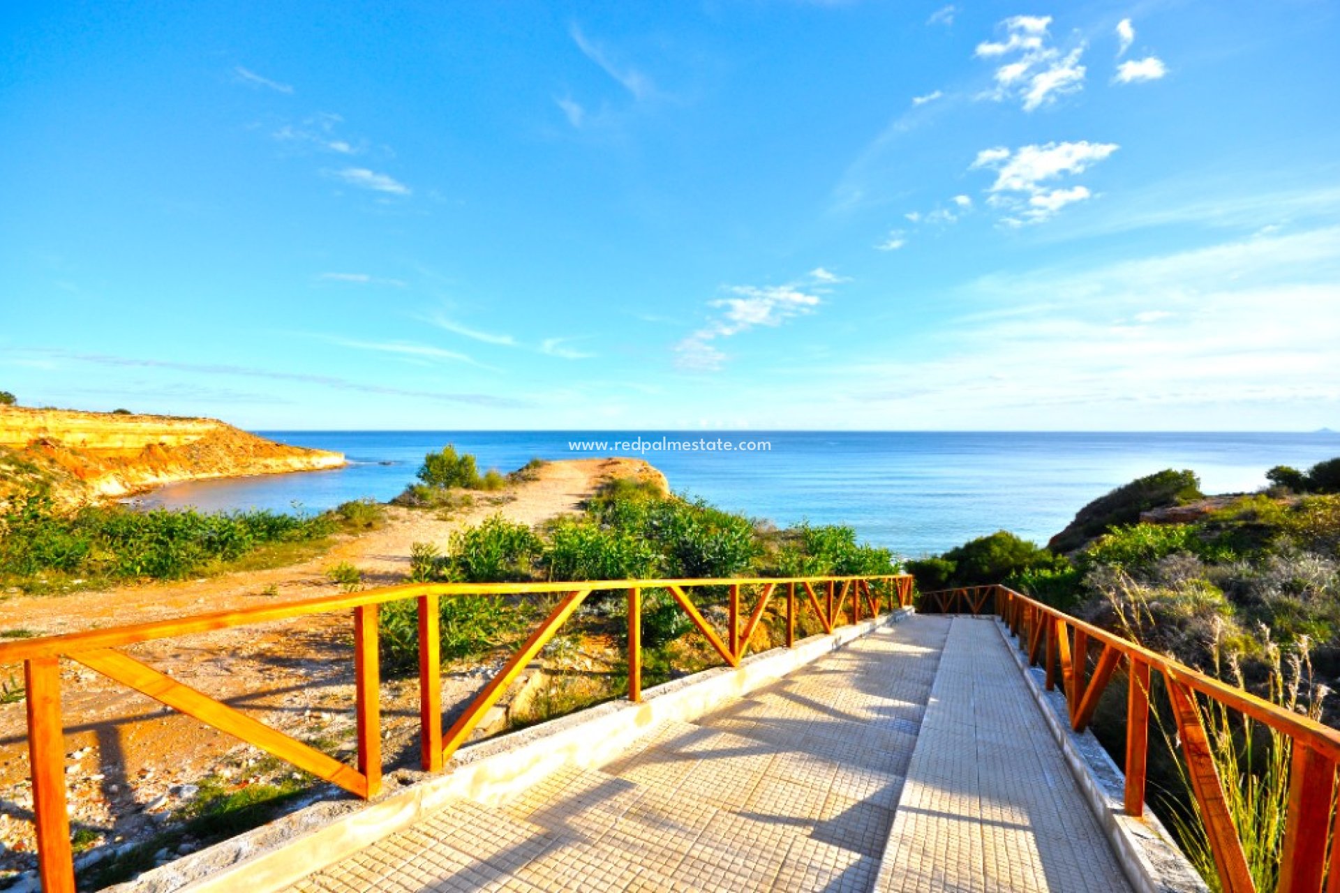 Resale - Villa -
Orihuela Costa - Dehesa de campoamor