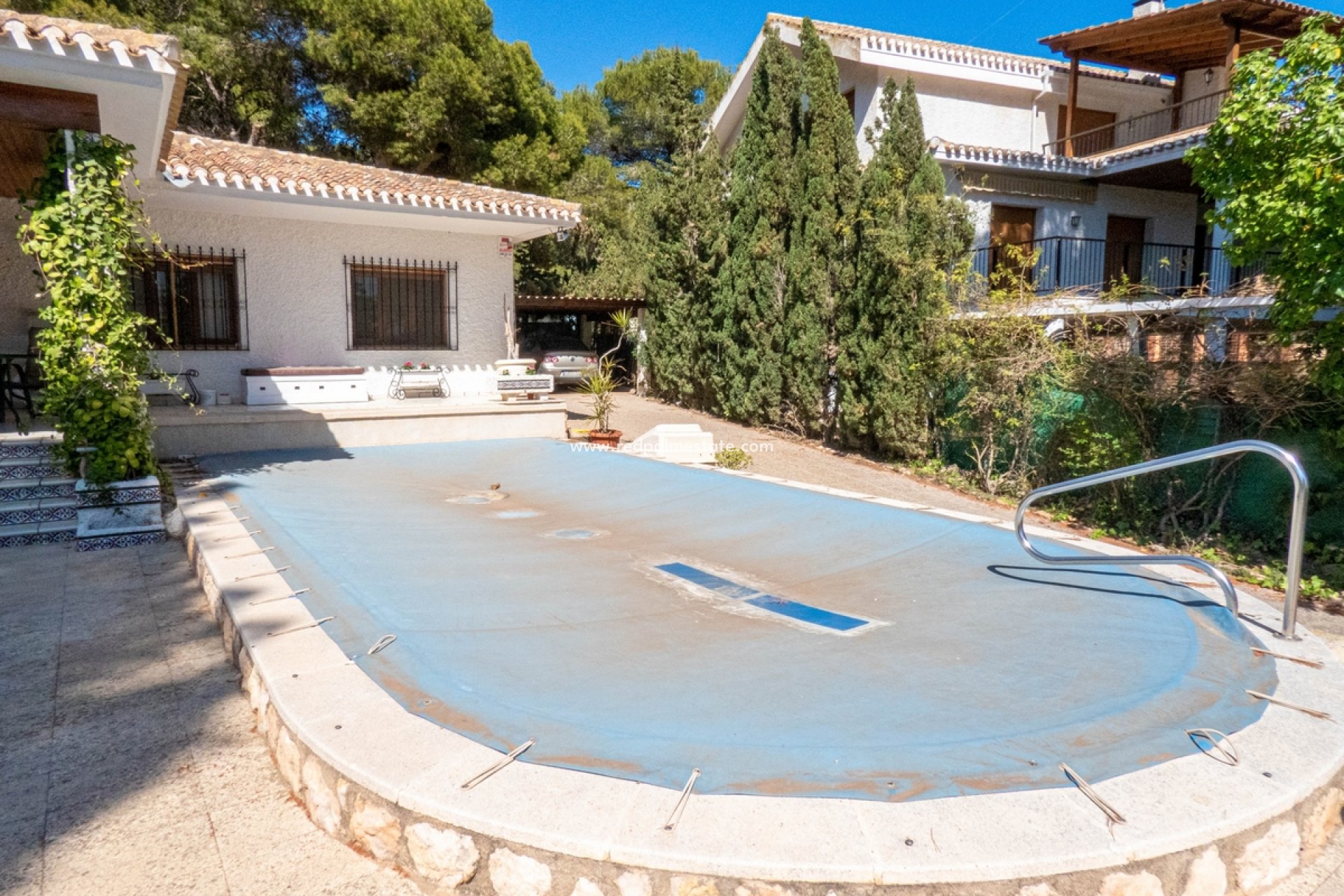 Resale - Villa -
Orihuela Costa - Dehesa de campoamor