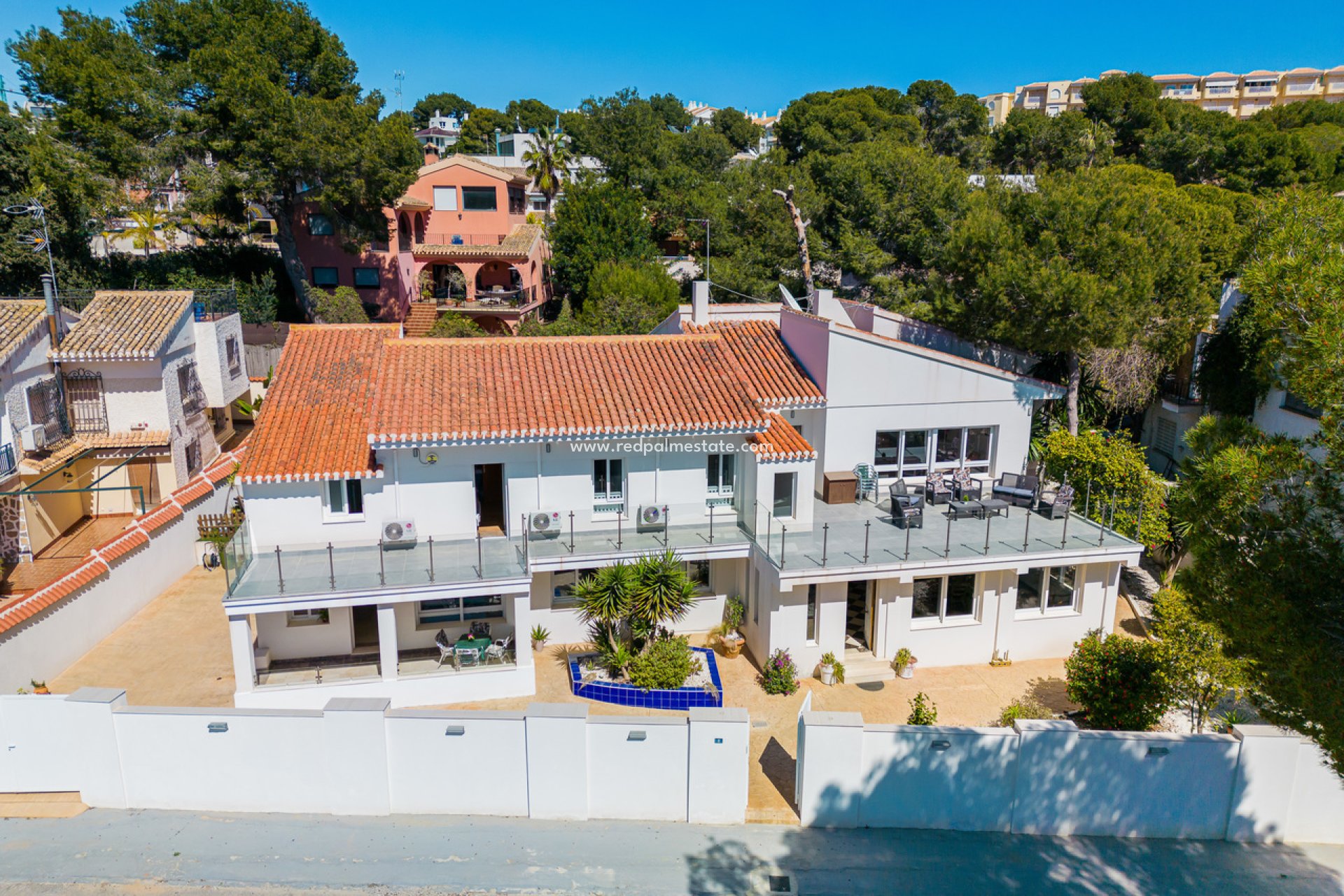 Resale - Villa -
Orihuela Costa - Dehesa de campoamor