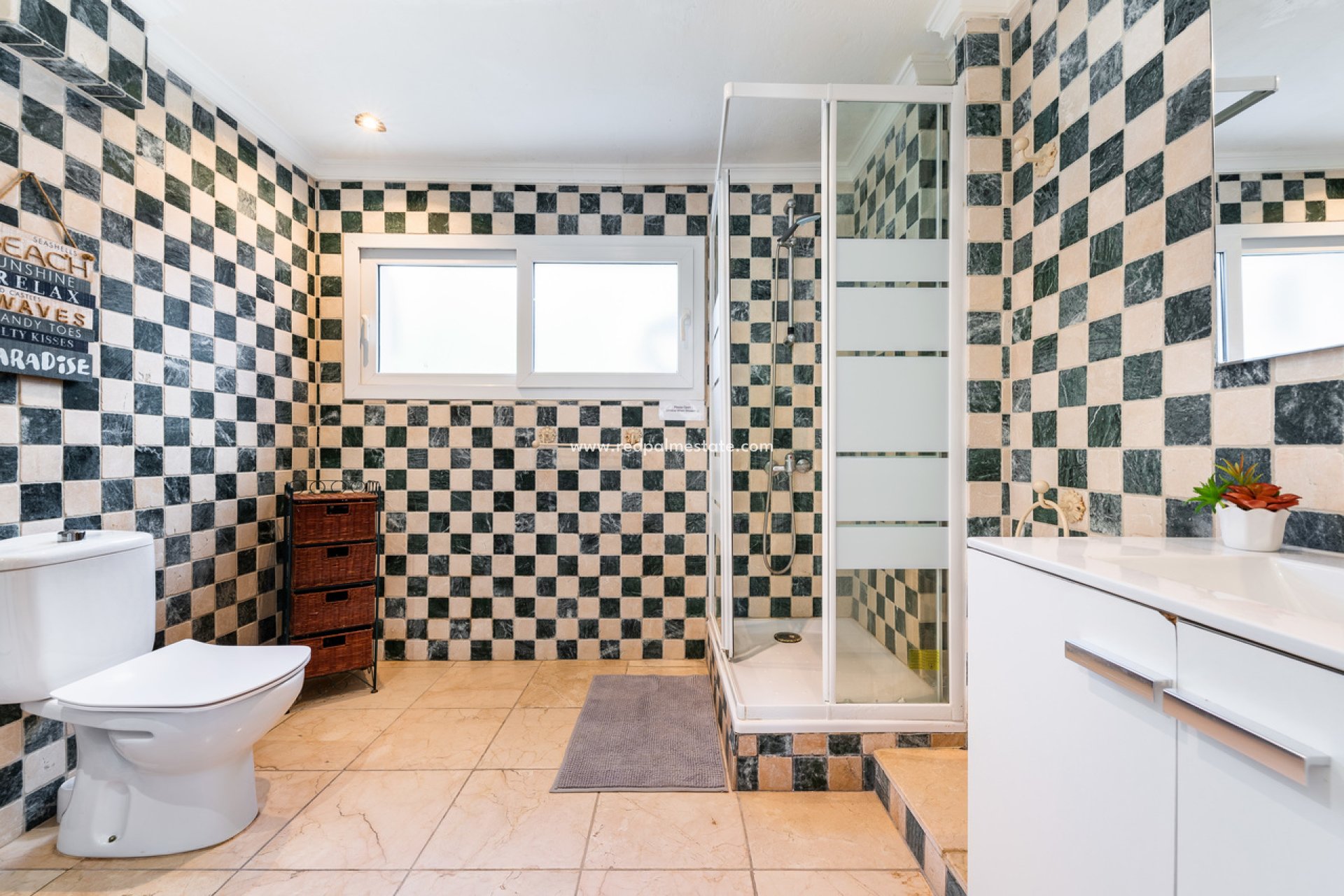 Resale - Villa -
Orihuela Costa - Dehesa de campoamor