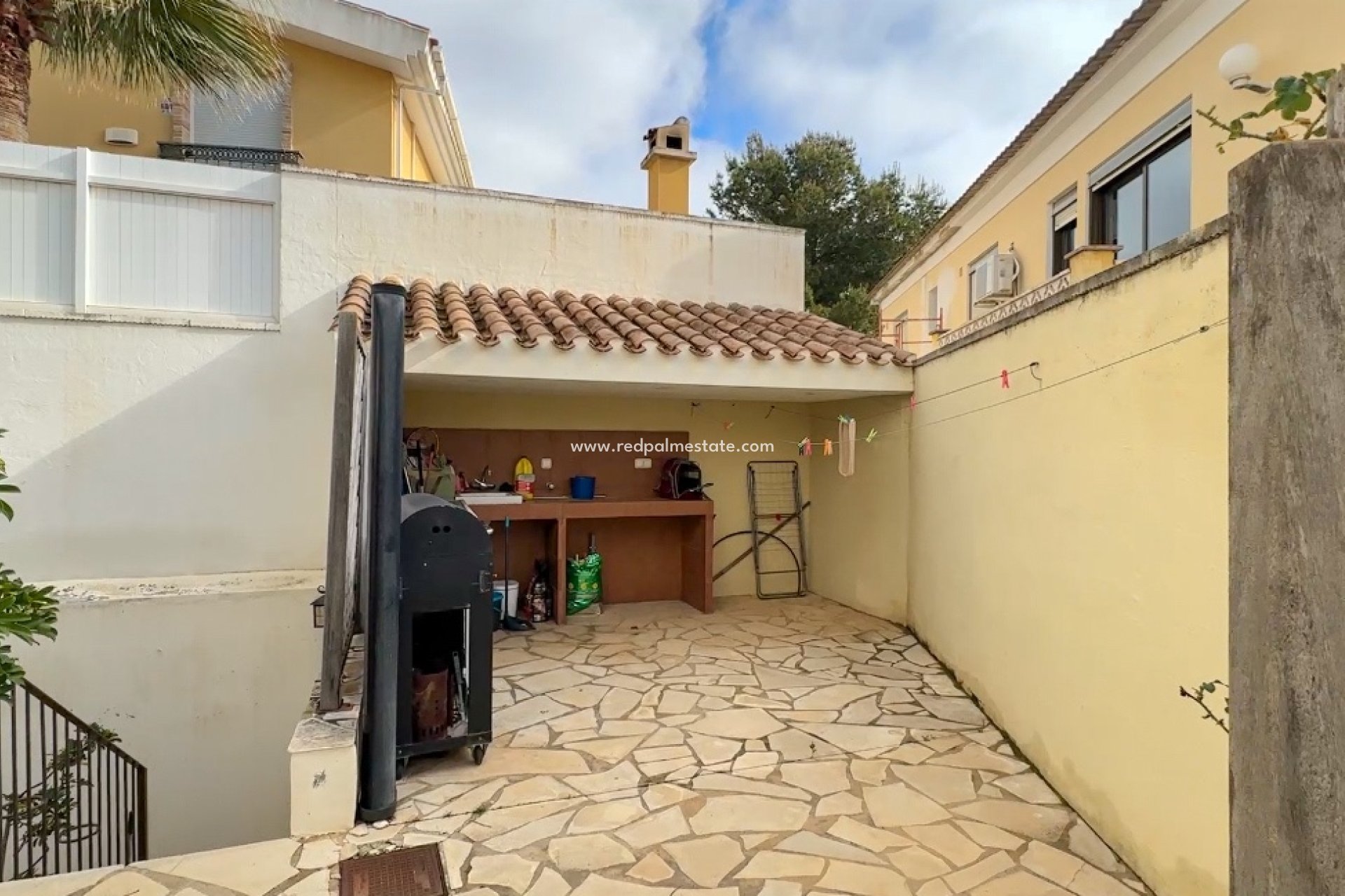 Resale - Villa -
Orihuela Costa - Dehesa de campoamor
