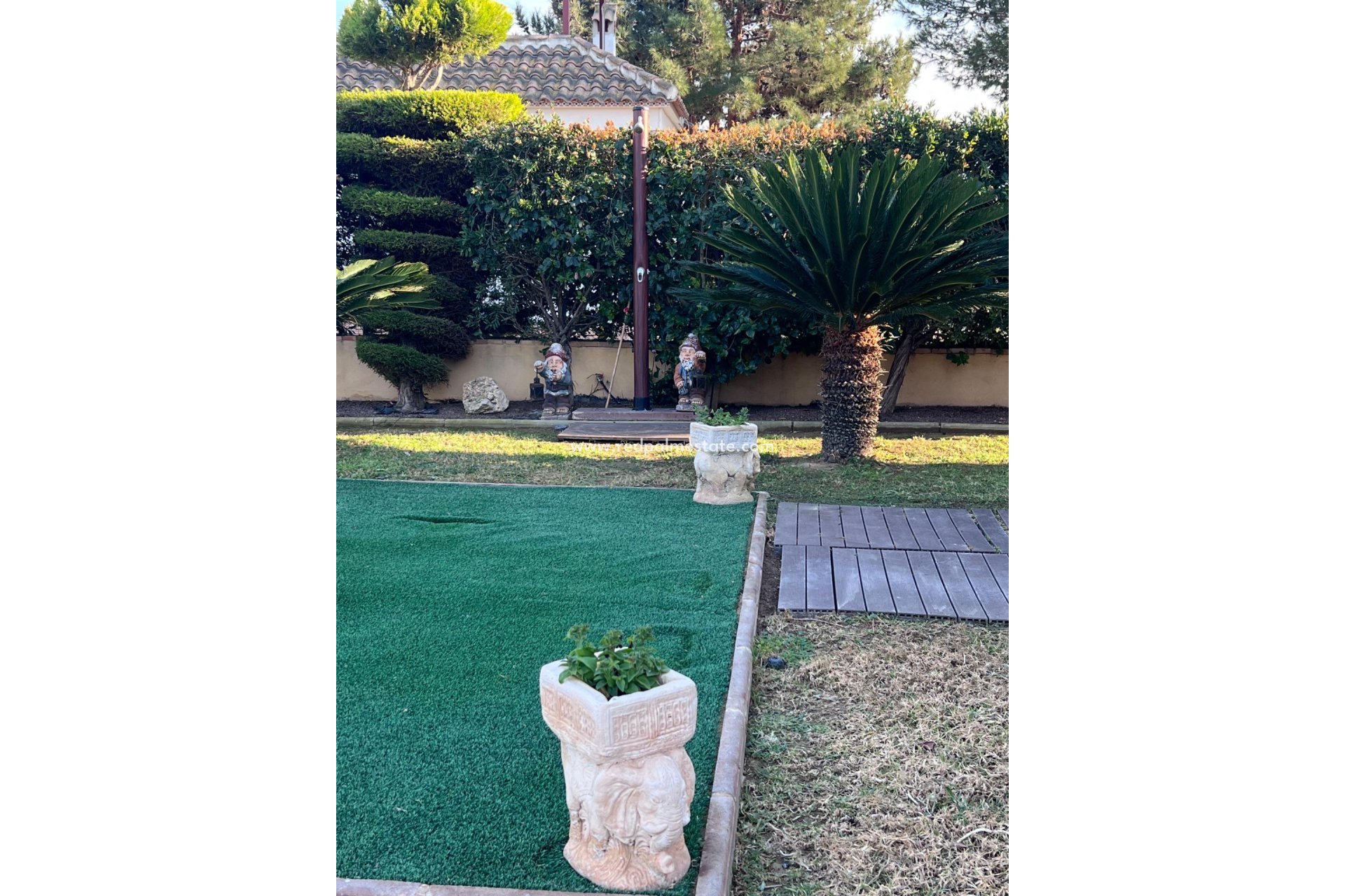 Resale - Villa -
Orihuela Costa - Desamparados-hurchillo-torremendo