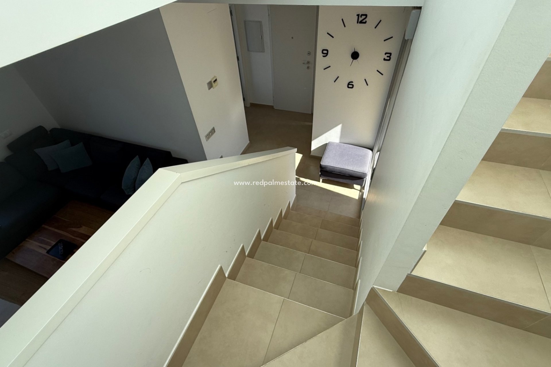 Resale - Villa -
Orihuela Costa - Inland