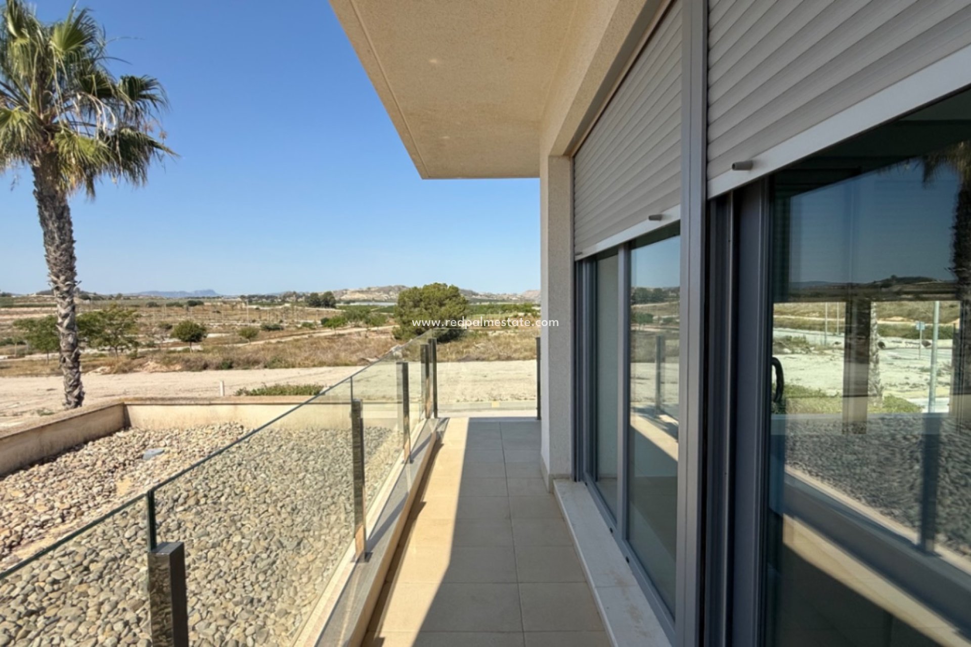 Resale - Villa -
Orihuela Costa - Inland