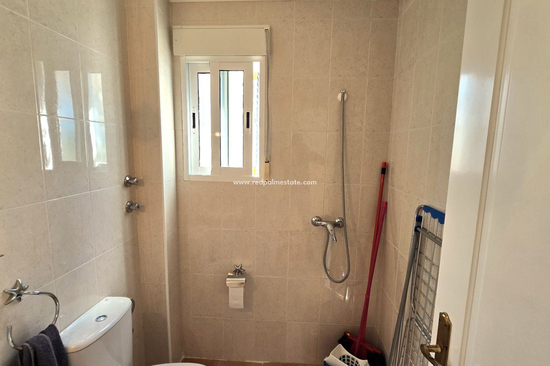 Resale - Villa -
Orihuela Costa - Inland