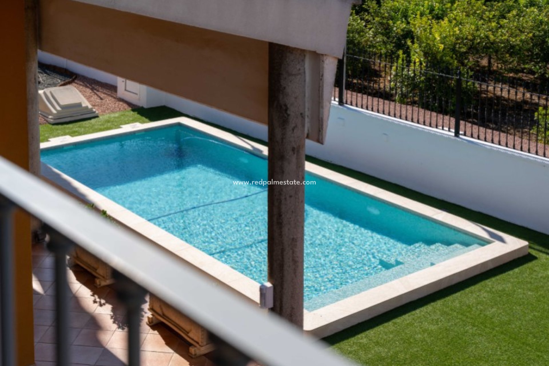 Resale - Villa -
Orihuela Costa - Inland