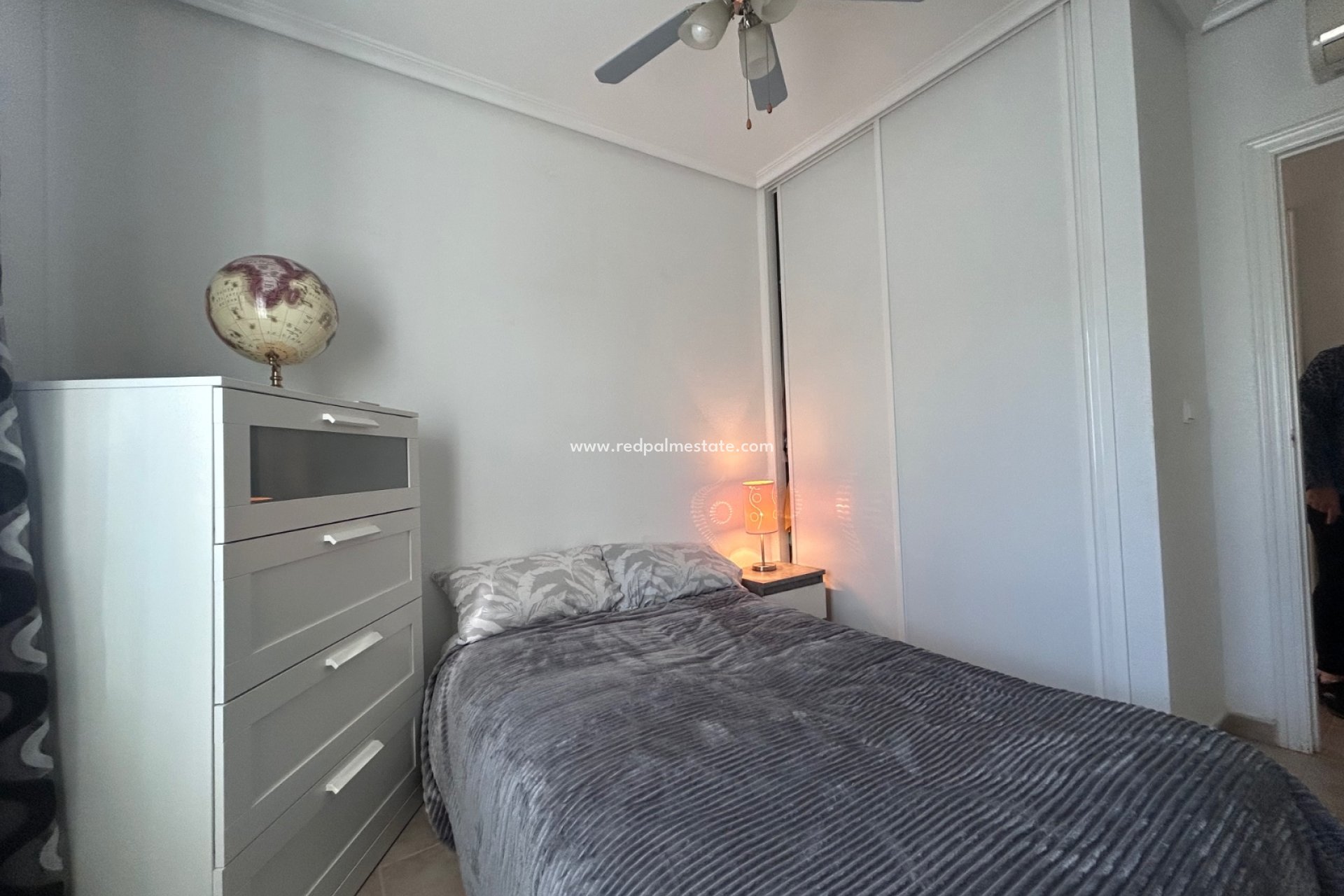 Resale - Villa -
Orihuela Costa - Inland