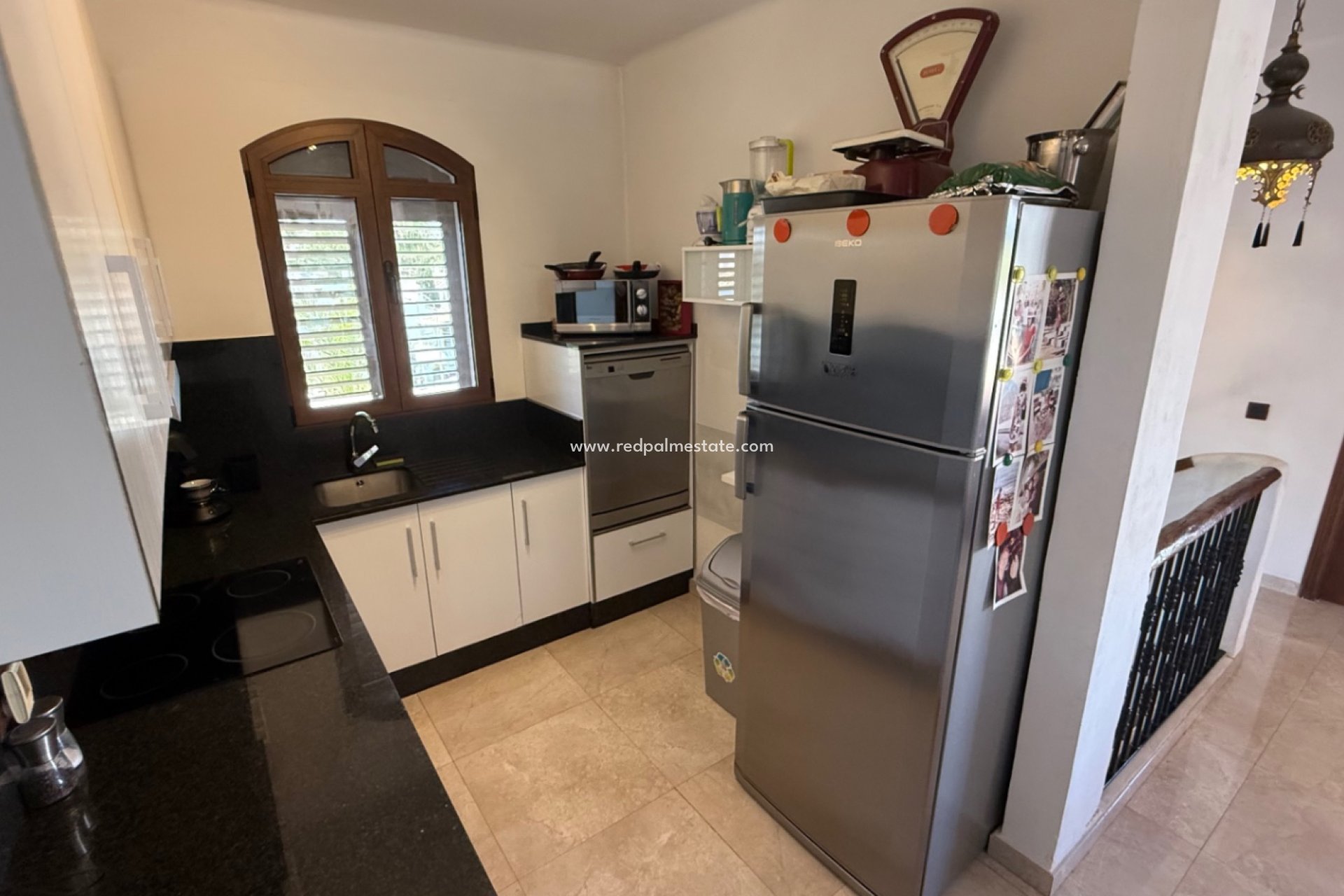 Resale - Villa -
Orihuela Costa - Inland