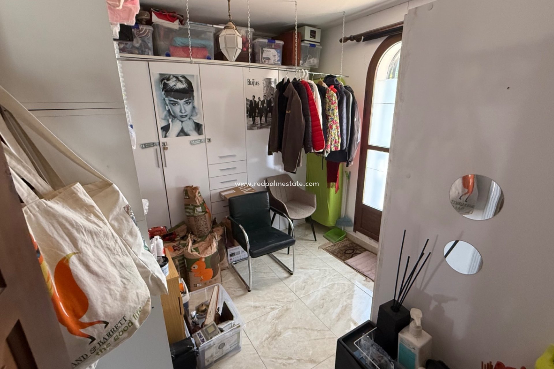 Resale - Villa -
Orihuela Costa - Inland