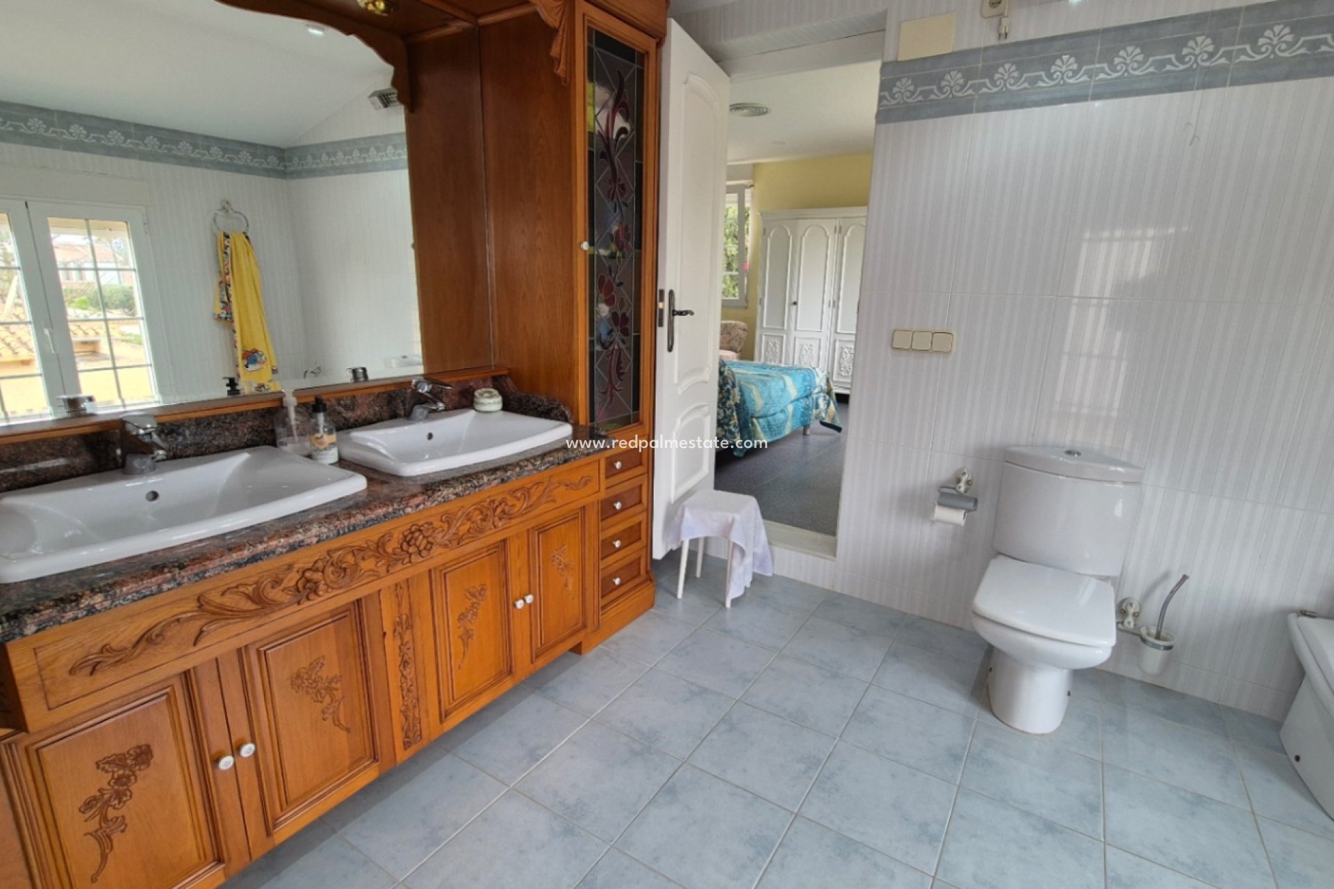 Resale - Villa -
Orihuela Costa - Inland