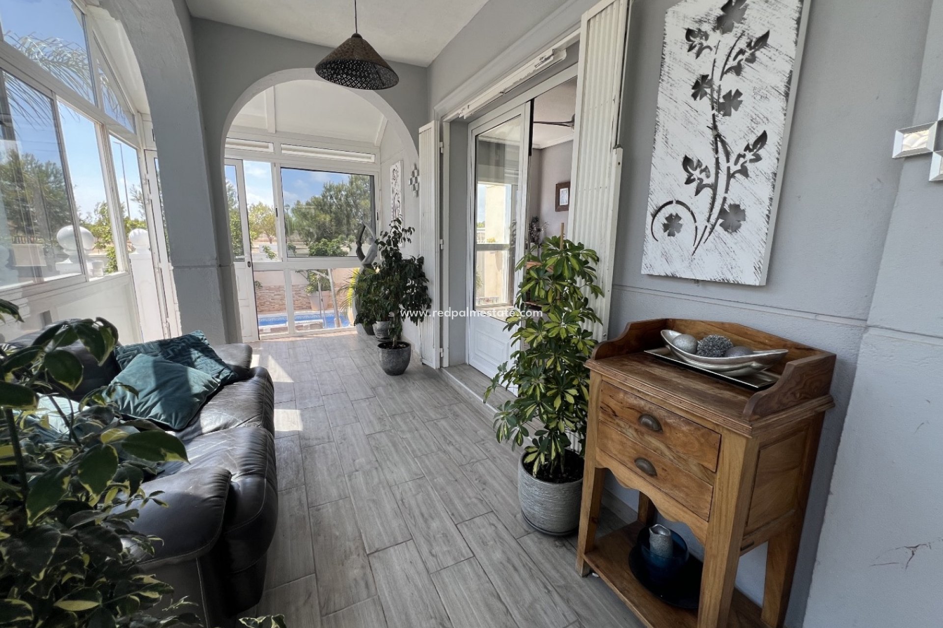 Resale - Villa -
Orihuela Costa - Inland