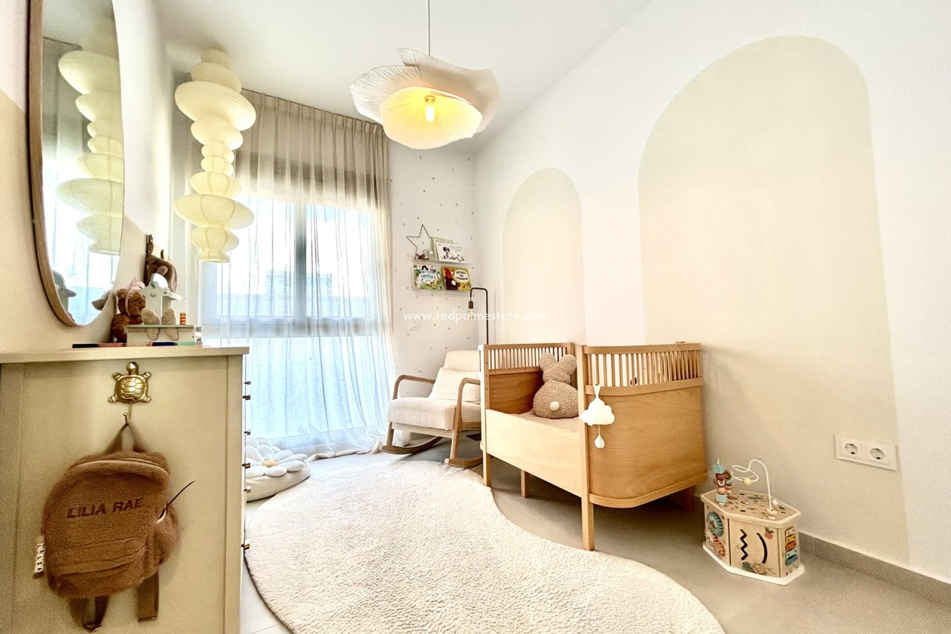 Resale - Villa -
Orihuela Costa - Inland
