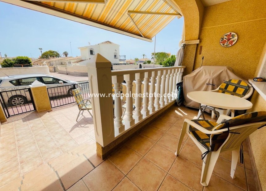 Resale - Villa -
Orihuela Costa - La Ceñuela