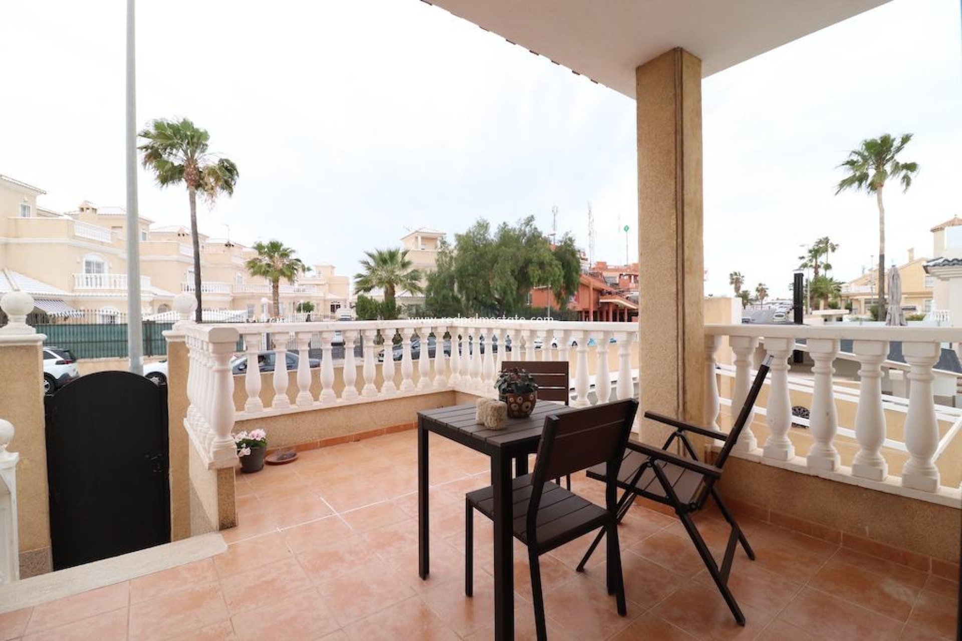 Resale - Villa -
Orihuela Costa - La Florida