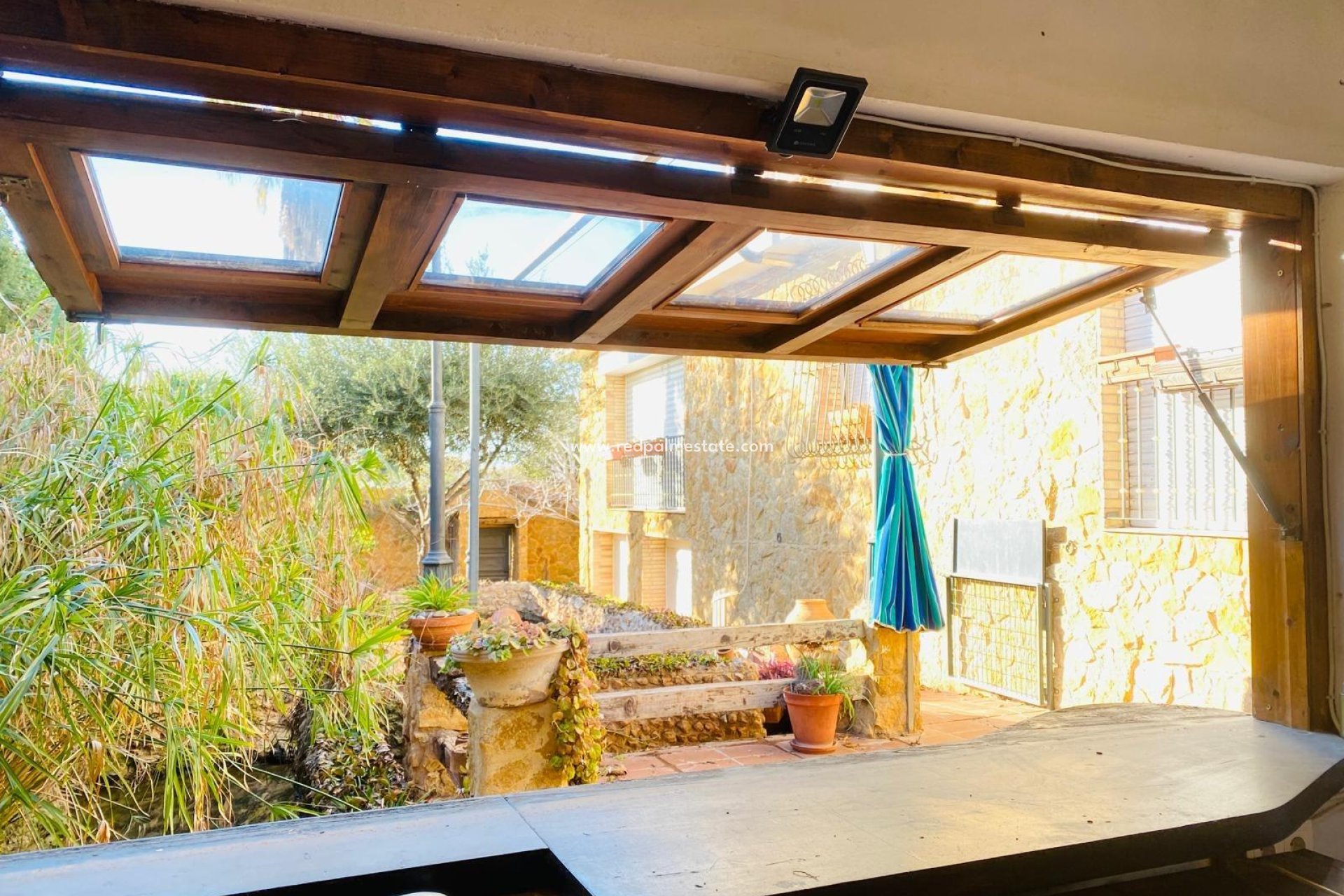 Resale - Villa -
Orihuela Costa - La Florida