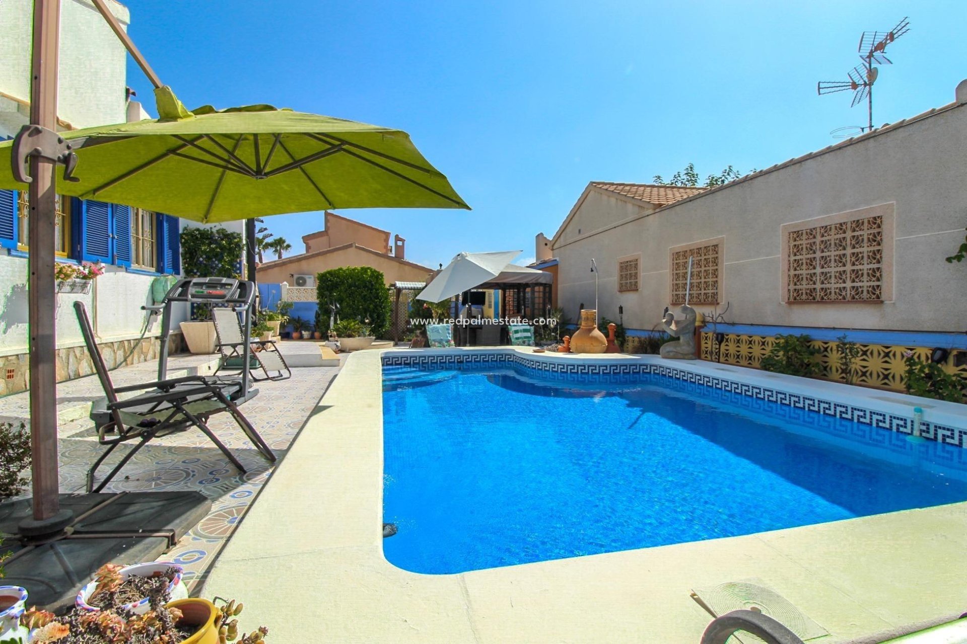 Resale - Villa -
Orihuela Costa - La Florida