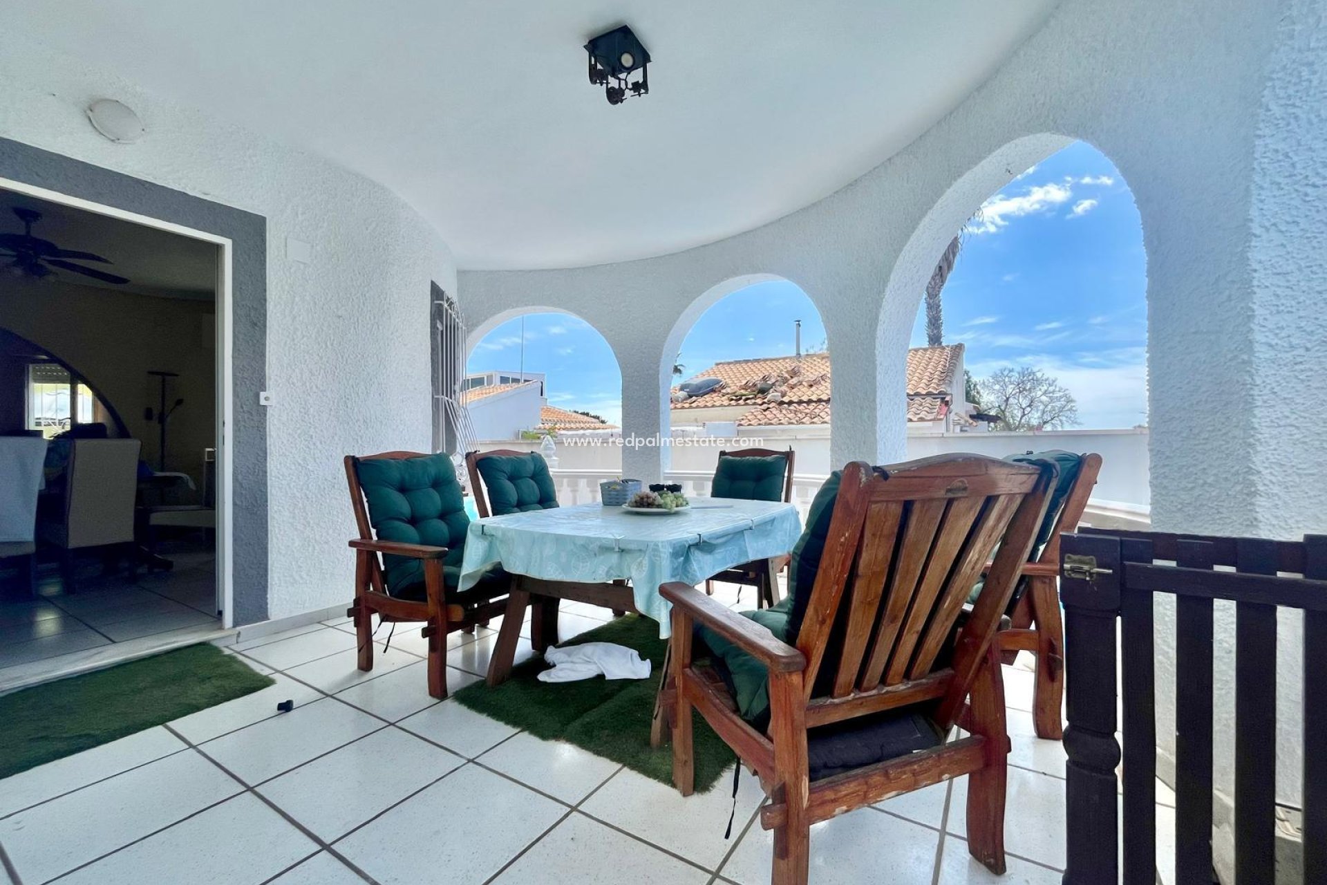 Resale - Villa -
Orihuela Costa - La Florida