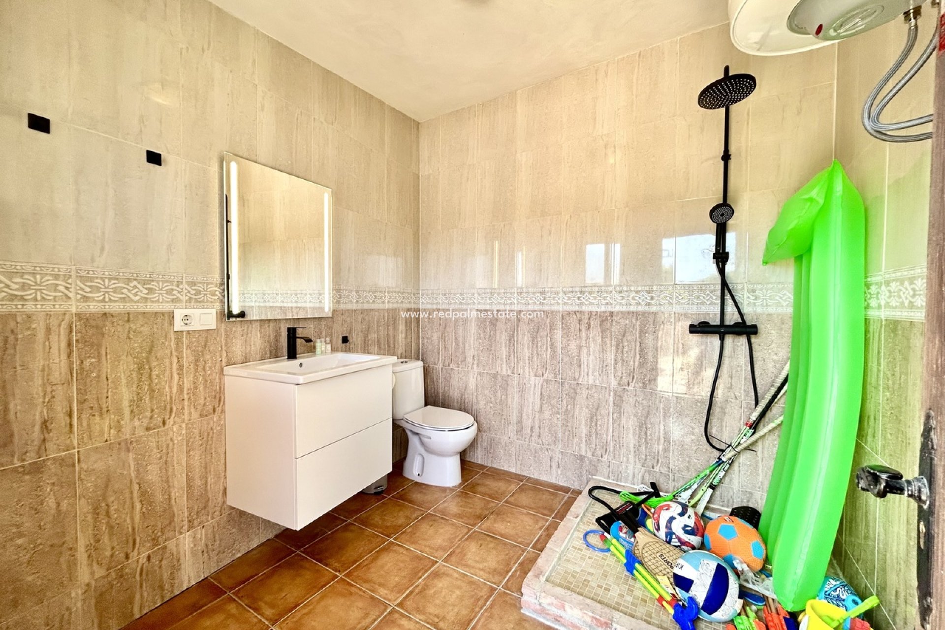 Resale - Villa -
Orihuela Costa - La Zenia