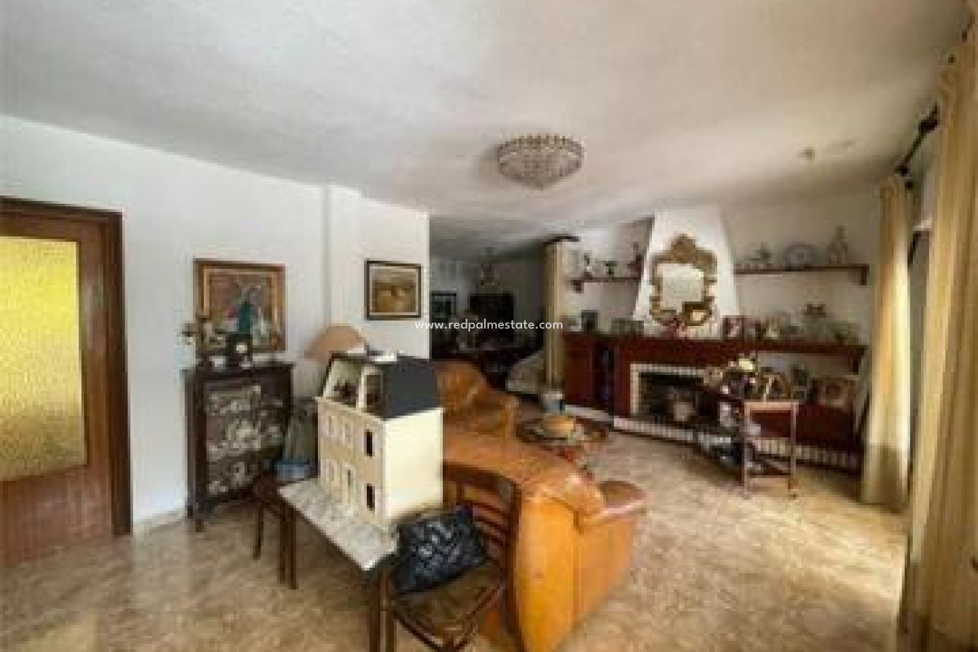 Resale - Villa -
Orihuela Costa - La Zenia