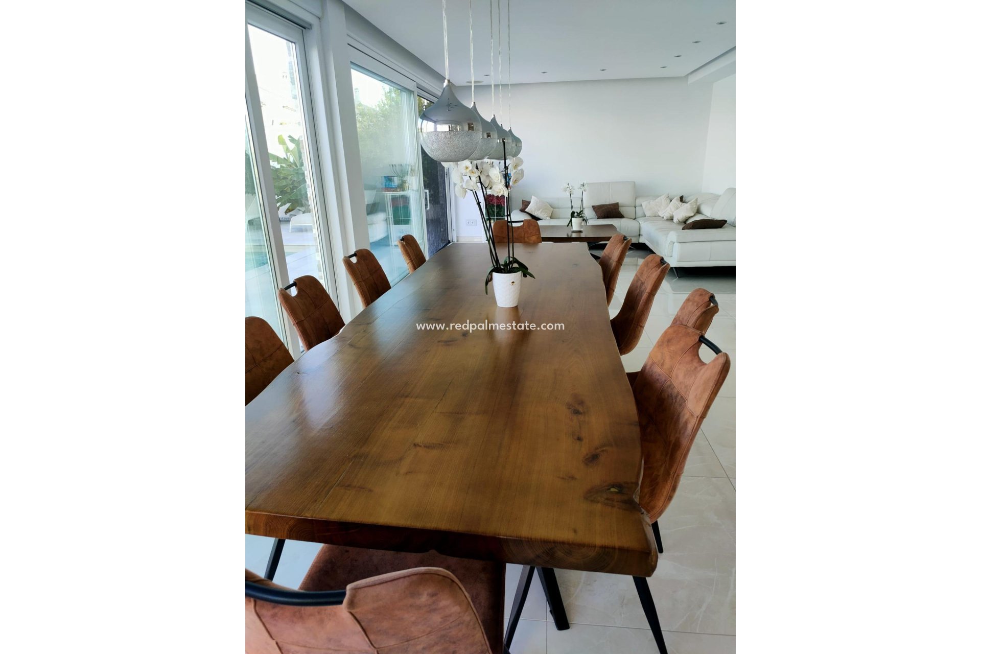 Resale - Villa -
Orihuela Costa - La Zenia