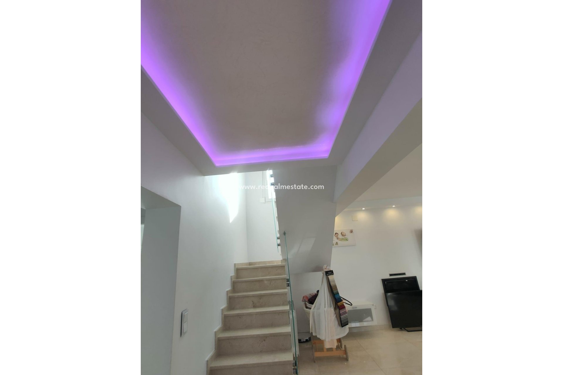 Resale - Villa -
Orihuela Costa - La Zenia