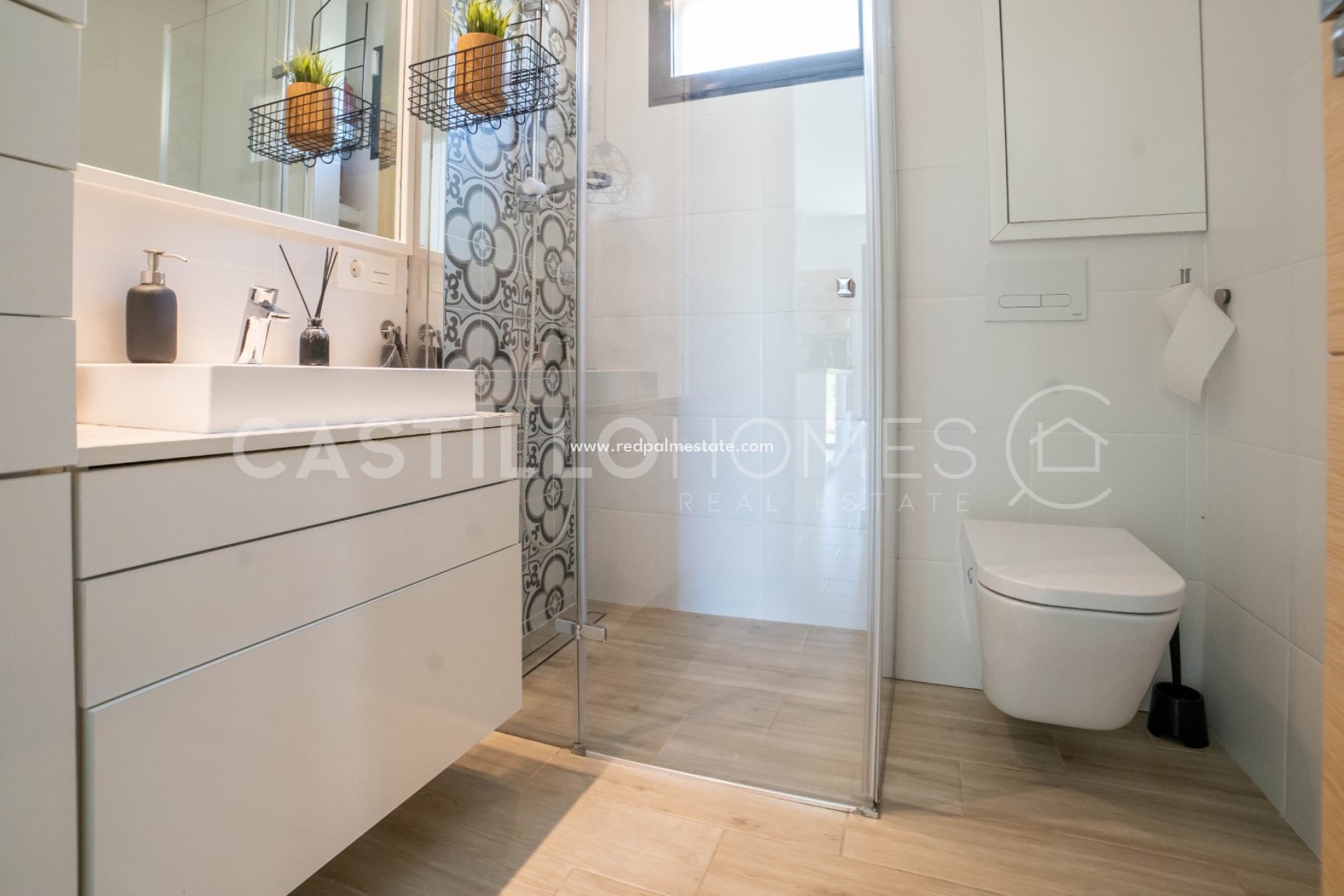 Resale - Villa -
Orihuela Costa - La Zenia