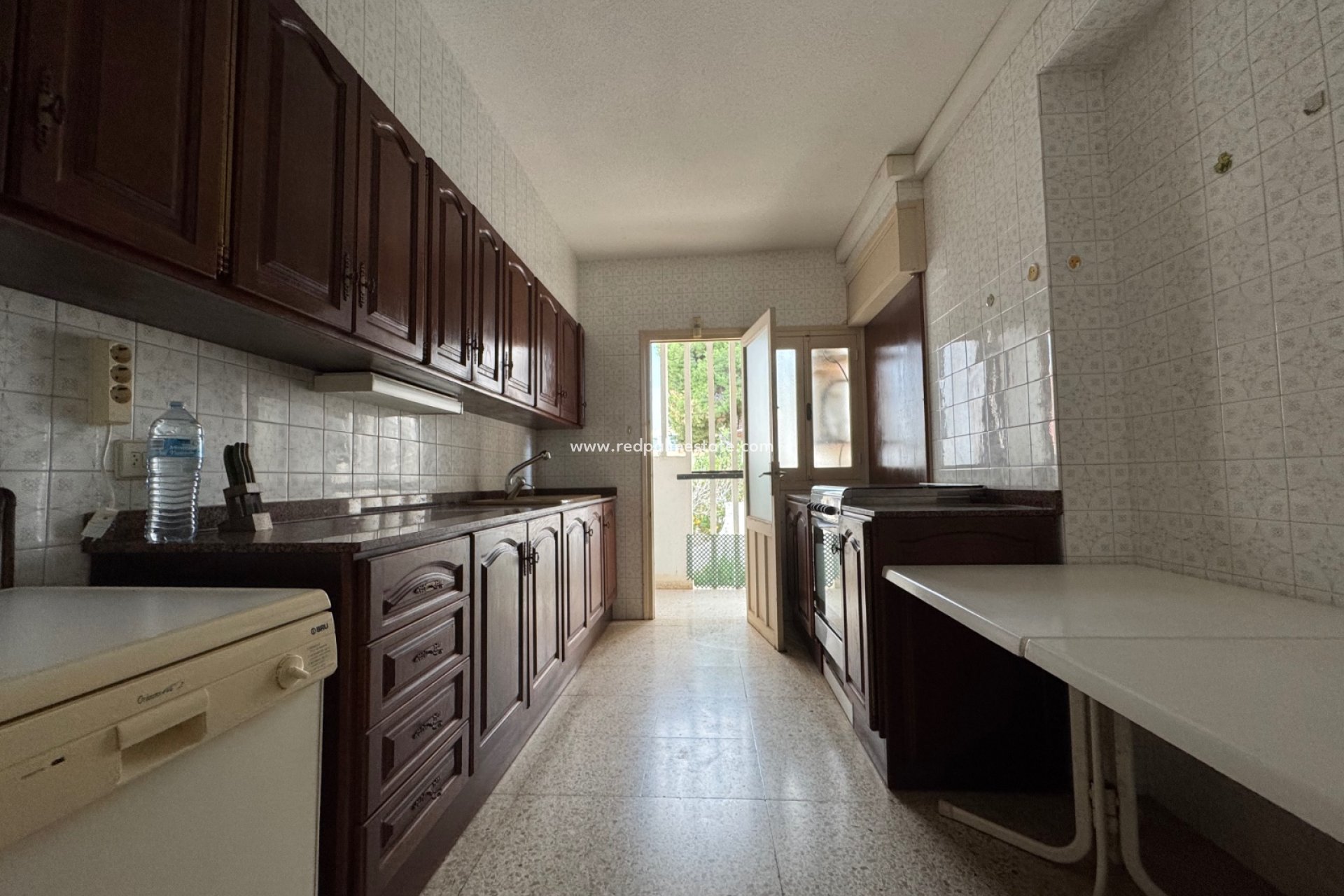 Resale - Villa -
Orihuela Costa - La Zenia